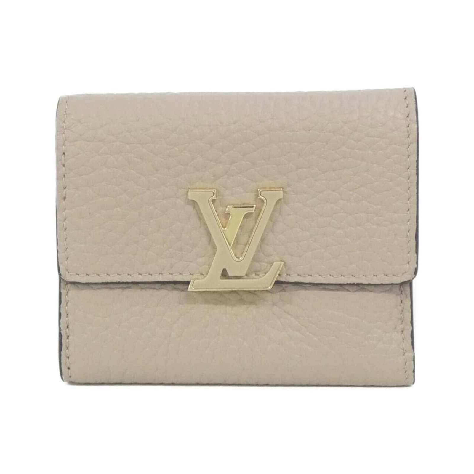 Louis Vuitton Wallet (Tri-Fold) Leather: Louis Vuitton Wallet (Tri-Fold) Leather Tri-fold leather wallet from Louis Vuitton, crafted from high-quality calf leather. Measuring 8cm x 10cm x 2cm, this stylish accessory features a classic