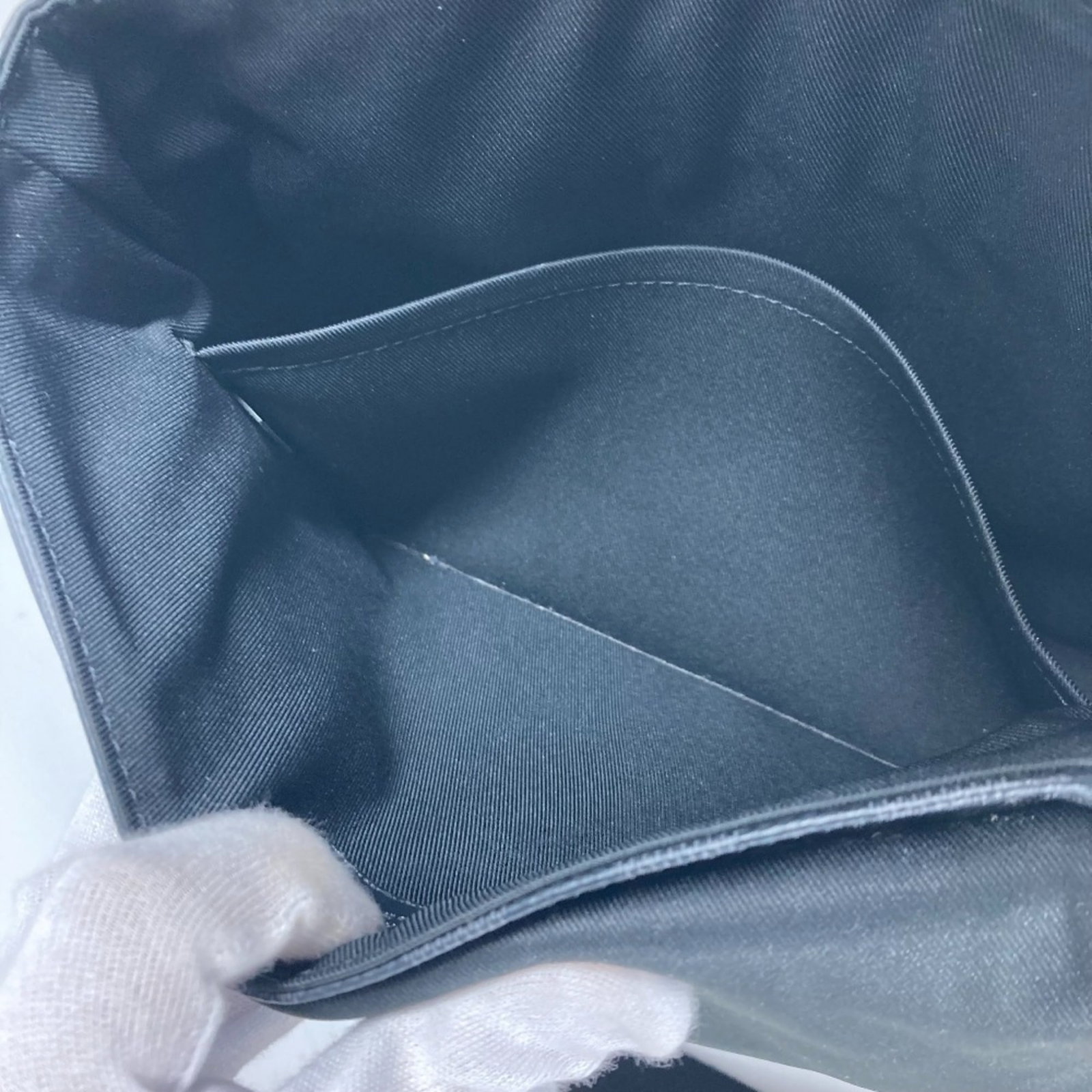 Louis Vuitton Graphite Damier Bag - 12
