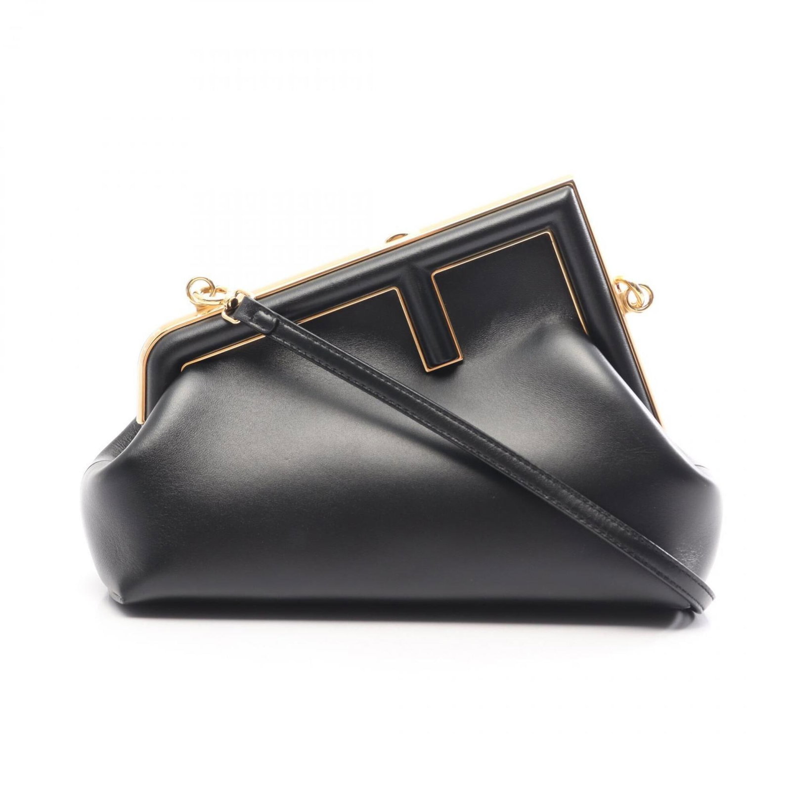 Shoulder Bag Leather Fendi Handbag: Shoulder Bag Leather Fendi Handbag Black leather shoulder bag from Fendi, measuring 18cm x 24cm x 9cm, bearing a signature. This shoulder bag features high-quality leather construction and a classic