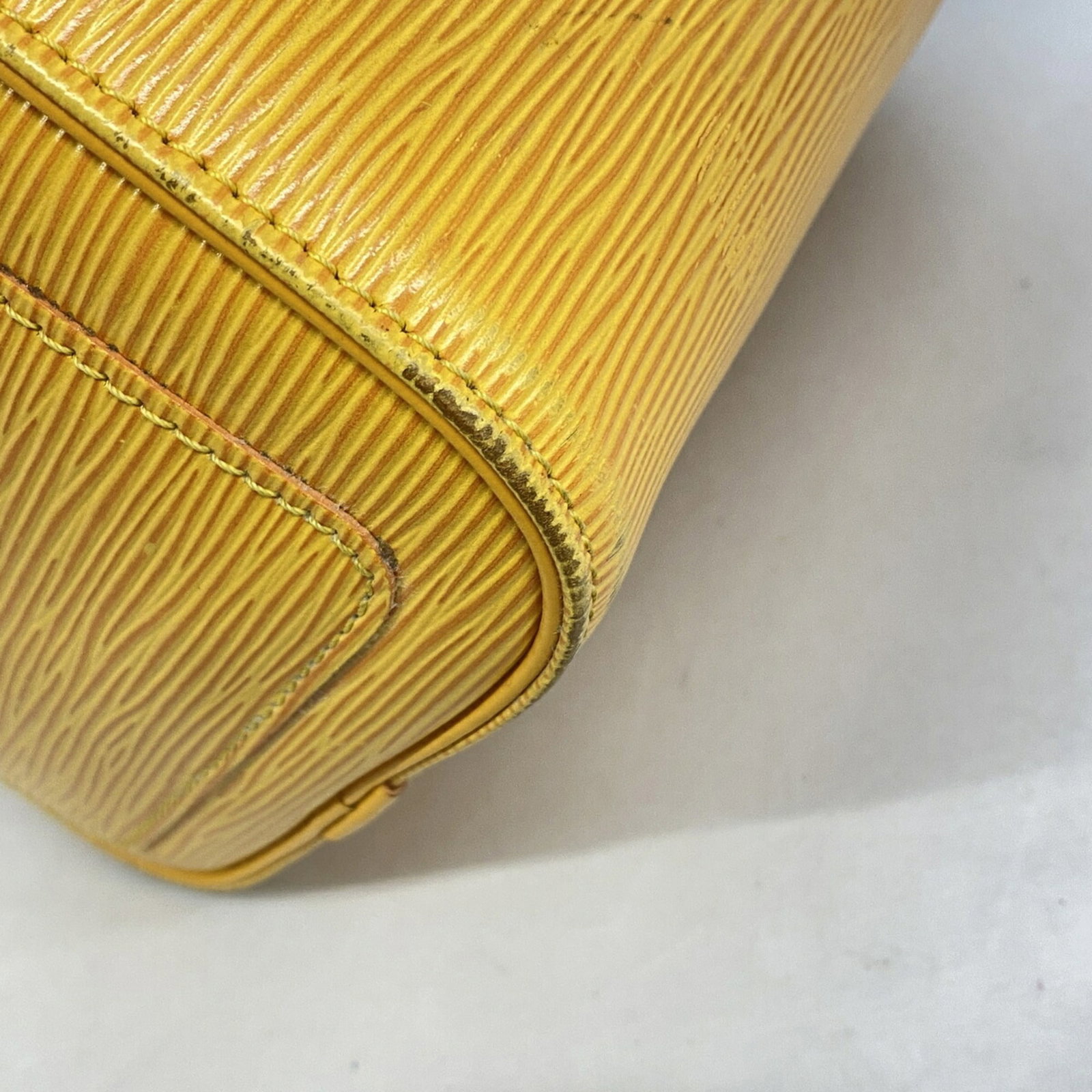 Handbag Louis Vuitton - 7