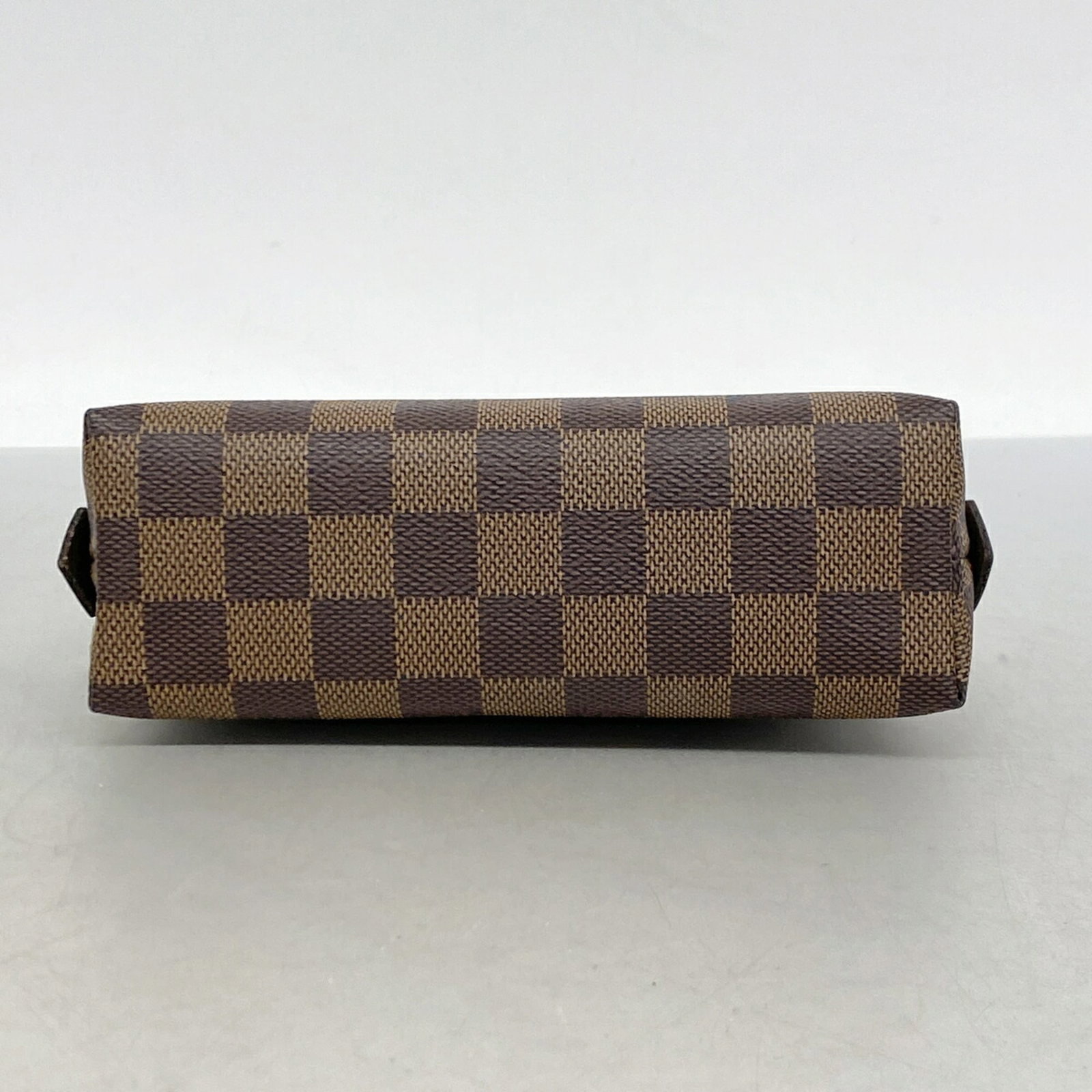 Louis Vuitton Pouch - 3