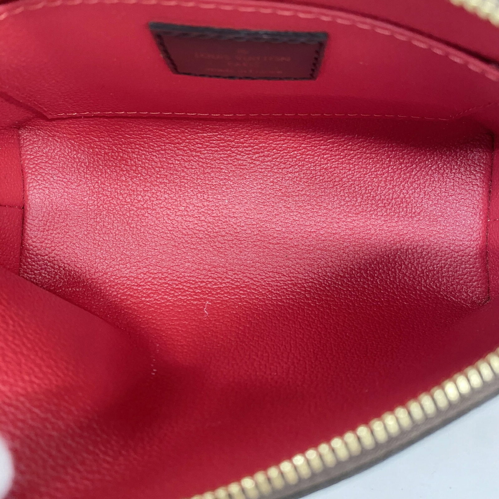 Louis Vuitton Pouch - 4