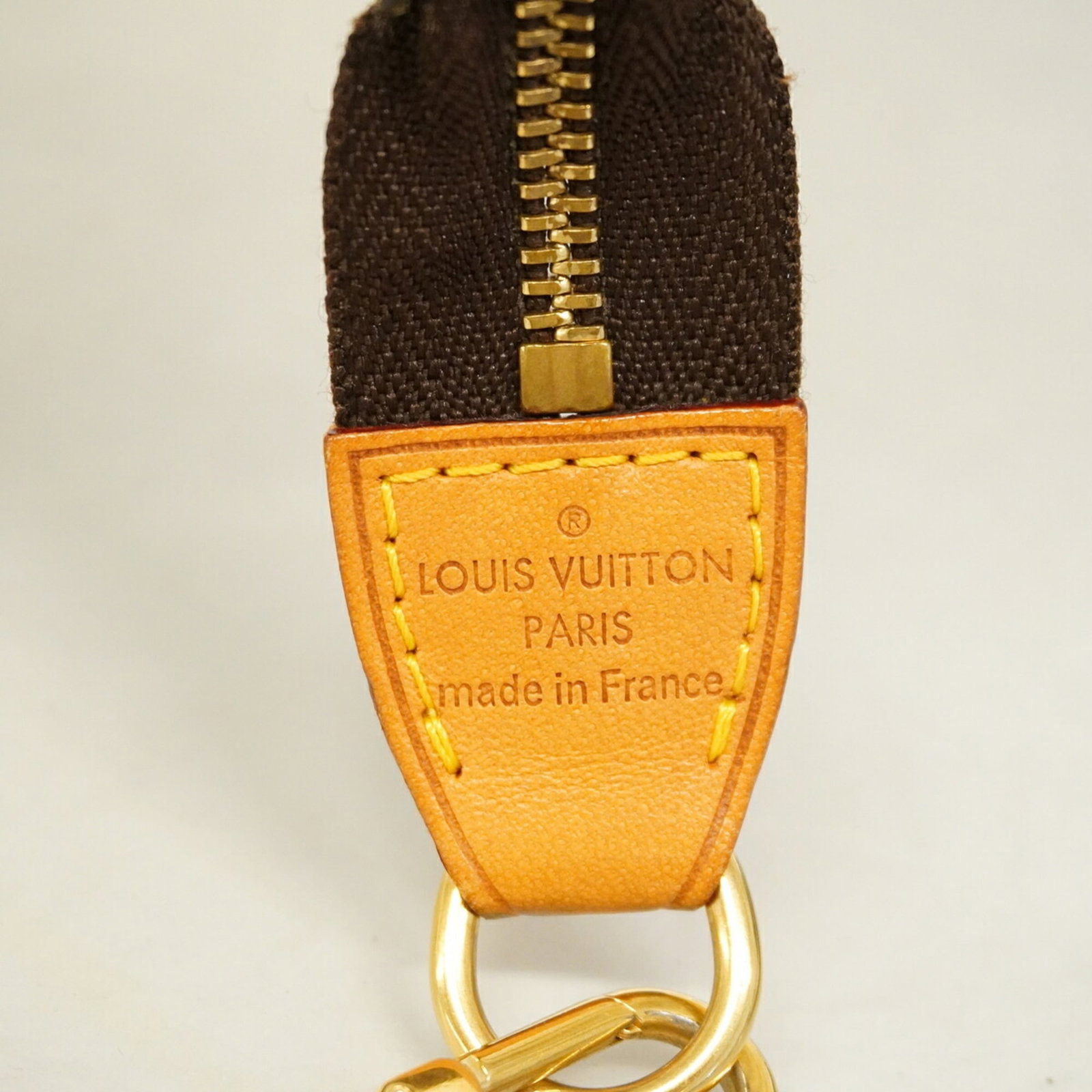 Louis Vuitton Pouch - 5