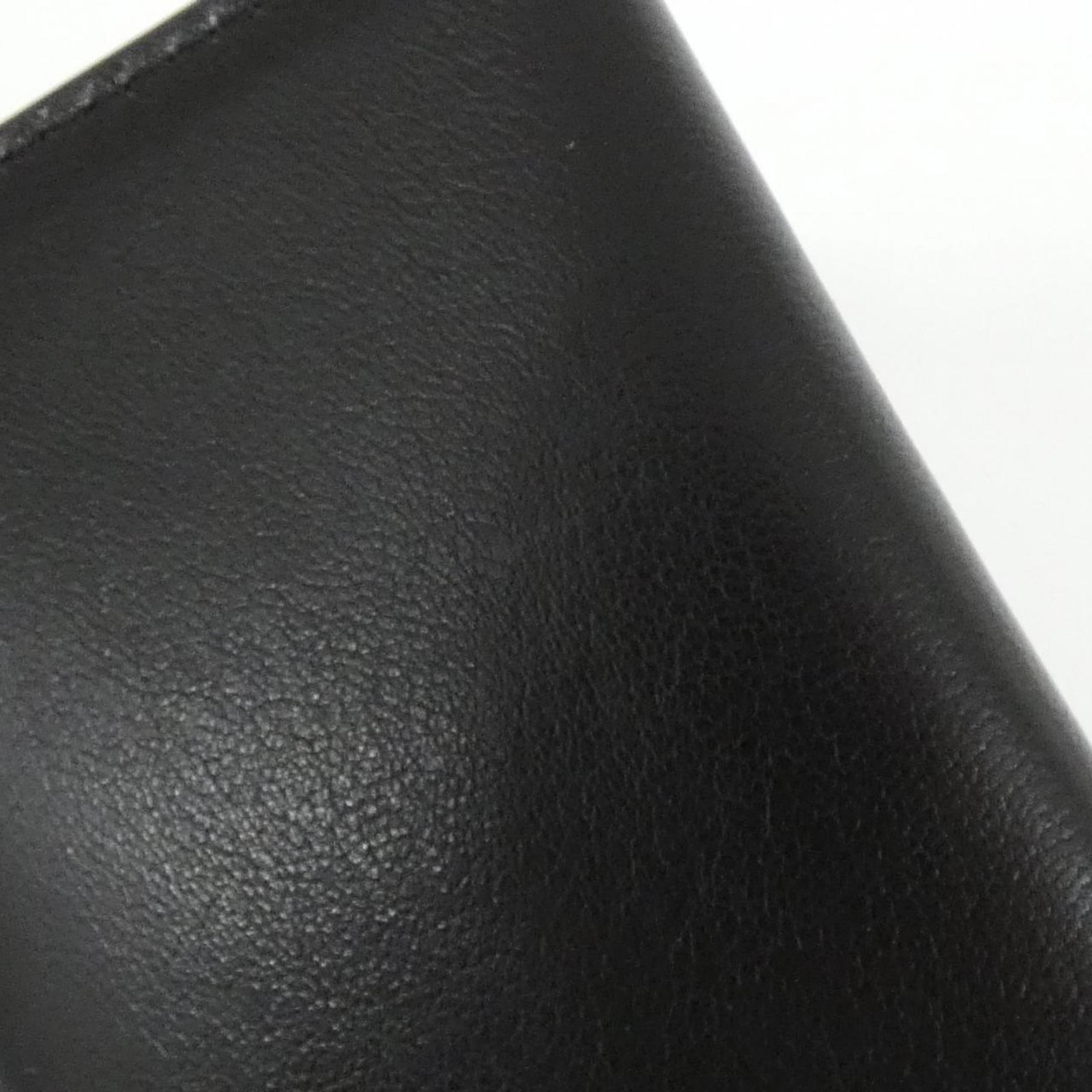Chanel Card Case Leather - 3