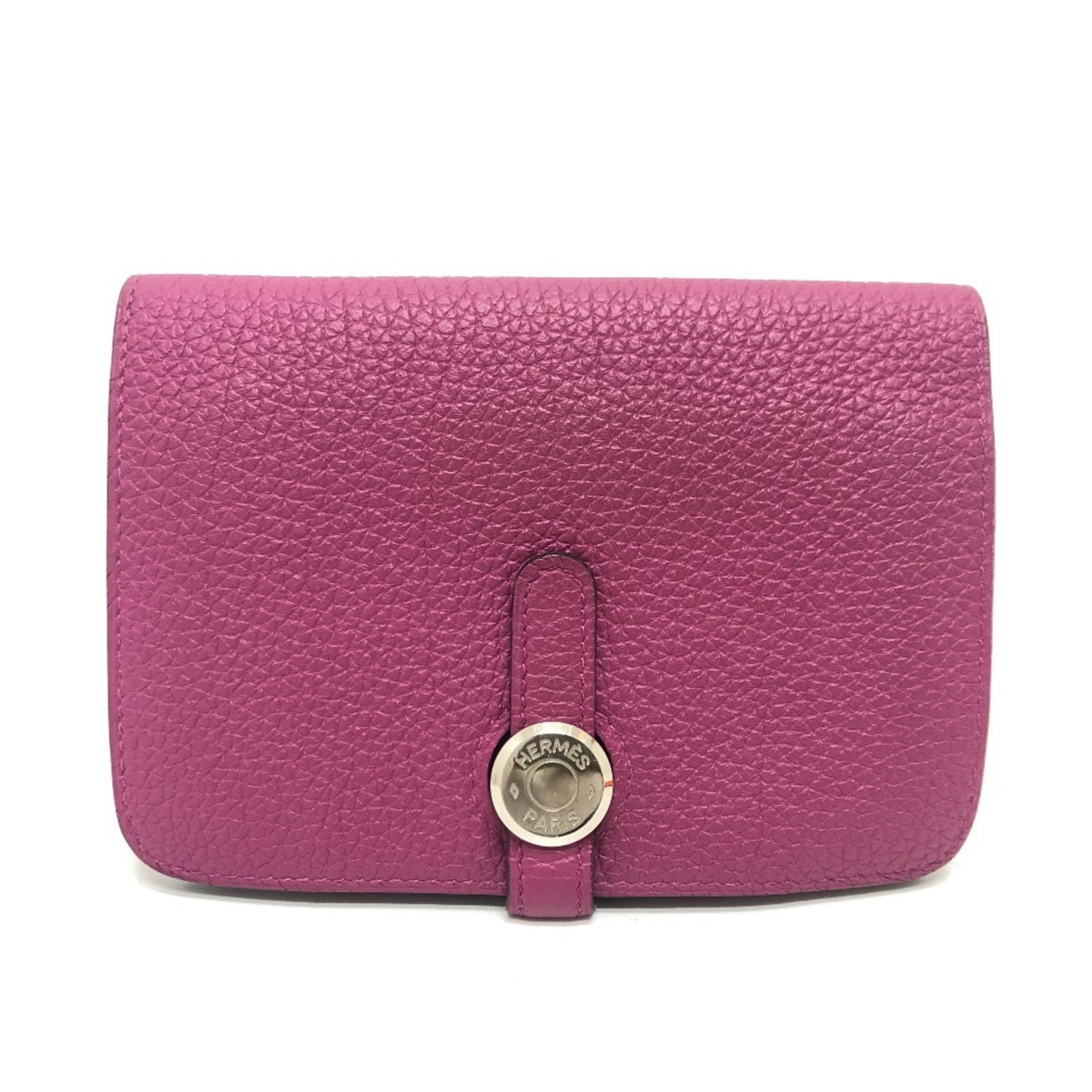 Clemence Taurillon Leather Card Wallet Hermes: Clemence Taurillon Leather Card Wallet Hermes Rose Purple Taurillon Clemence Leather Card Wallet by Hermes. This exquisite card wallet features Taurillon clemence leather in a stunning rose purple