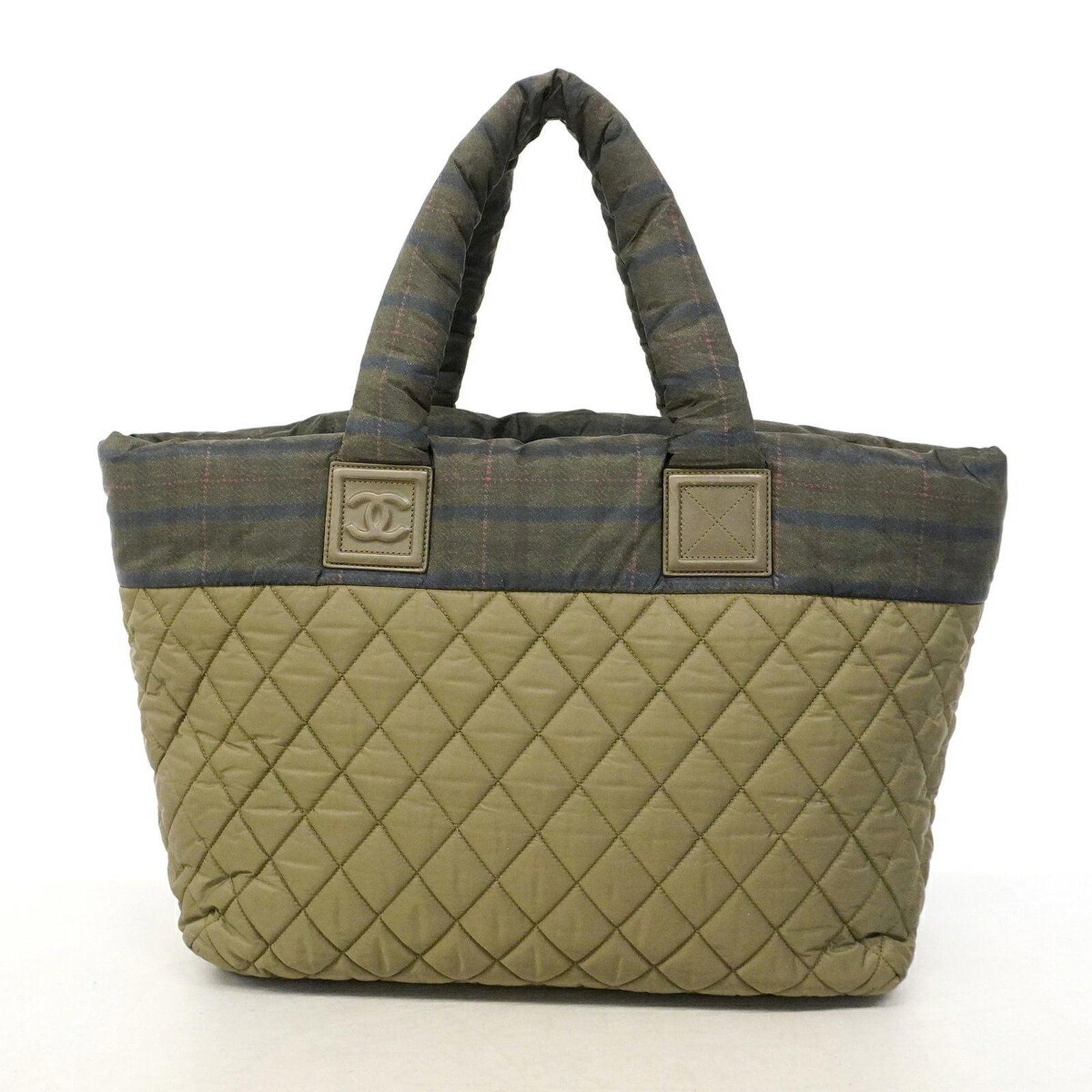 Nylon Handbag Chanel - 11