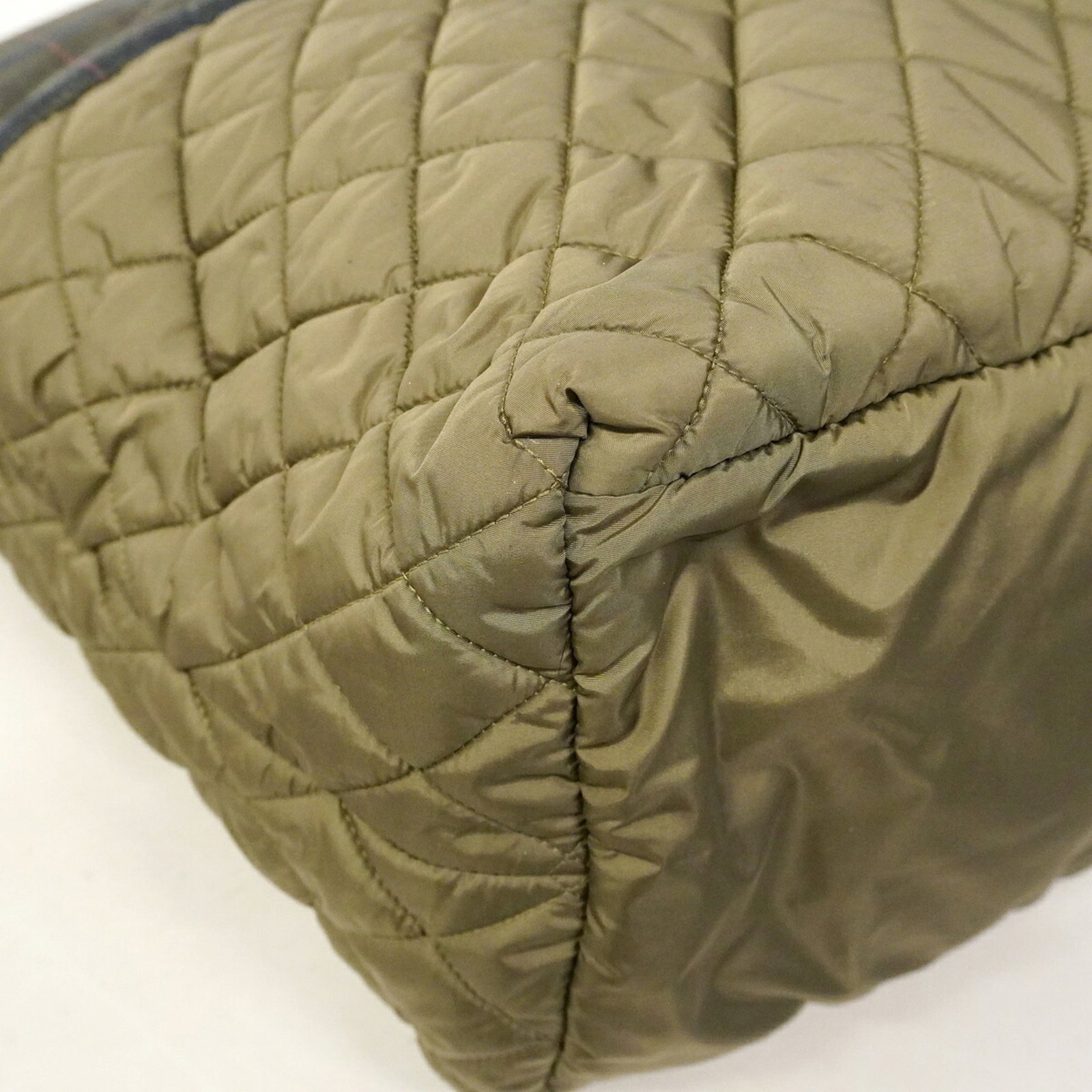 Nylon Handbag Chanel - 6