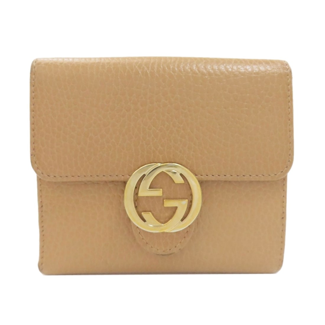 Bifold Wallet Leather Coin Pocket With Interlocking G Outlet Gucci: Bifold Wallet Leather Coin Pocket With Interlocking G Outlet Gucci Bifold wallet with a coin pocket, made from high-quality brown leather, features an interlocking G outlet. The classic design is