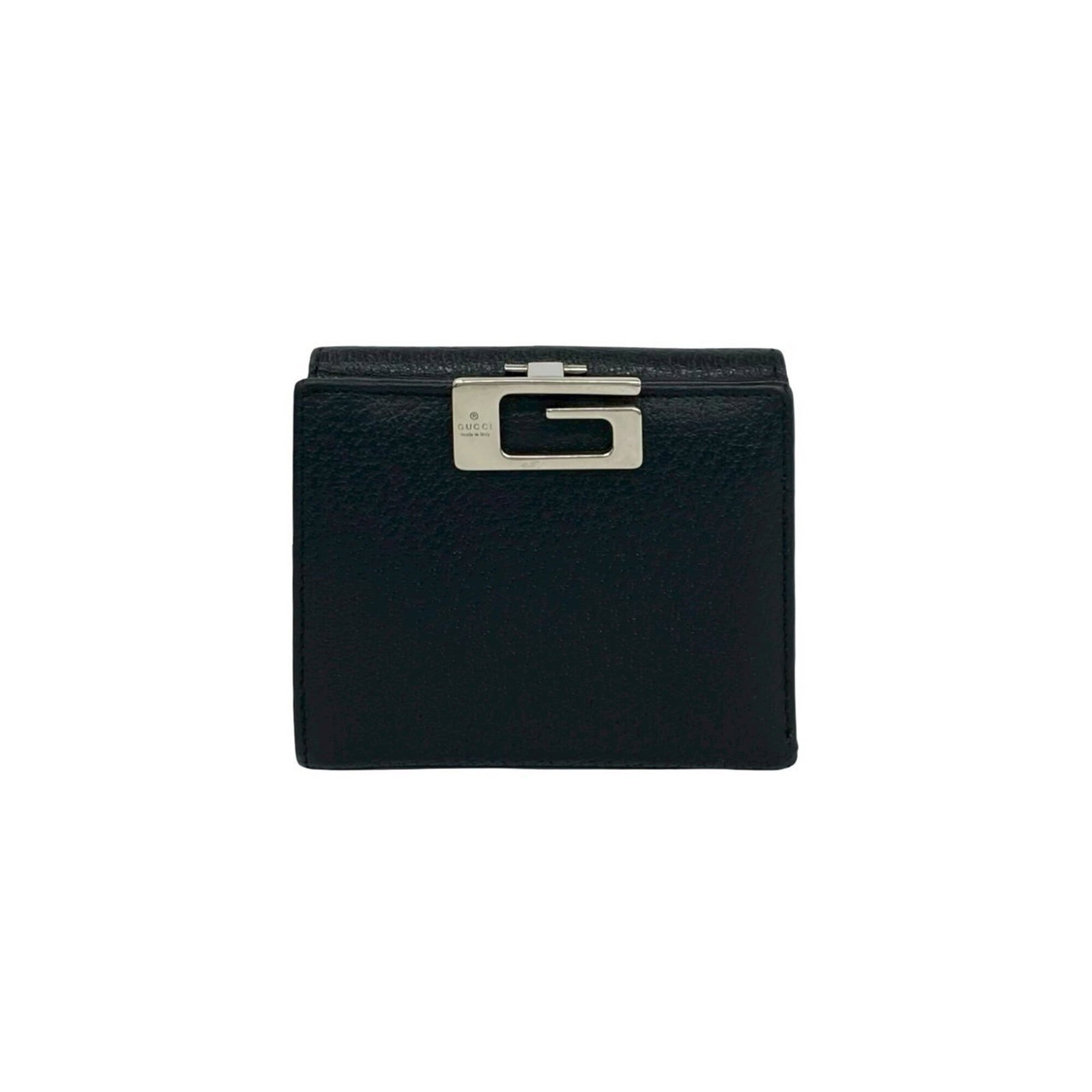 Gucci Wallet (Bi-Fold) Leather: Gucci Wallet (Bi-Fold) Leather Black Gucci bi-fold leather wallet with precise measurements of 9cm x 10.5cm x 2.5cm. This sleek wallet is made from high-quality leather, offering a classic and