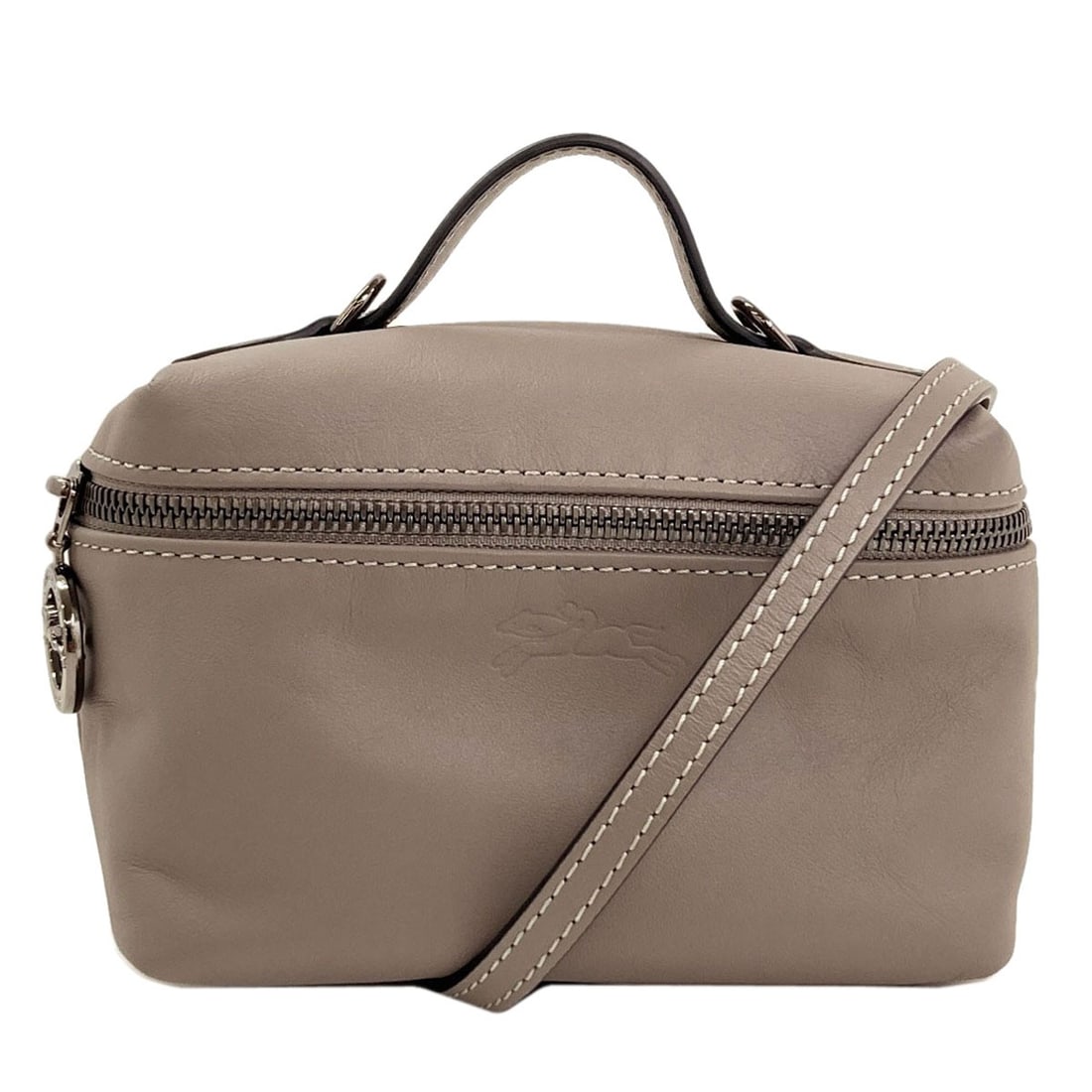 Leather Handbag Extra Longchamp Pliage: Leather Handbag Extra Longchamp Pliage Extra Longchamp Pliage Leather Handbag in Gray. Made from high-quality leather, this extra long handbag features a stylish gray exterior. The signature