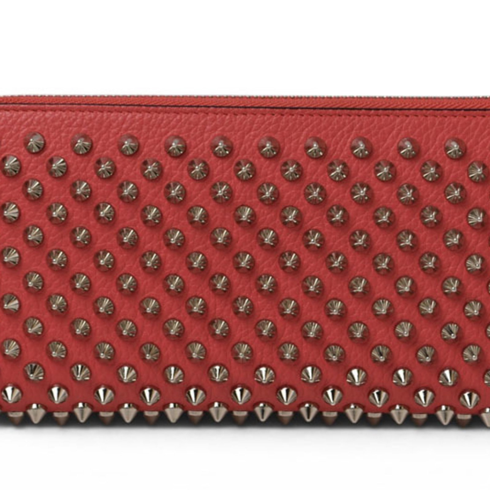 Long Wallet Leather Christian Louboutin Bi Fold: Long Wallet Leather Christian Louboutin Bi Fold Made from high-quality leather, this long wallet from Christian Louboutin features a bi-fold design and a zipper closure, measuring 10cm x 19.5cm x