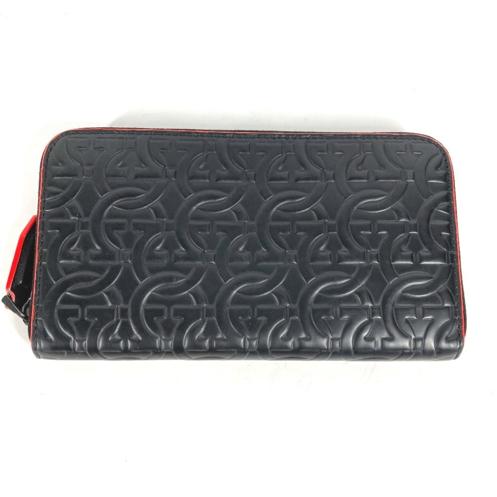 Salvatore Ferragamo Long Wallet (Bi-Fold) Leather: Salvatore Ferragamo Long Wallet (Bi-Fold) Leather The Salvatore Ferragamo Long Wallet (Bi-Fold) Leather is a sleek and sophisticated accessory, characterized by its black and red color options and