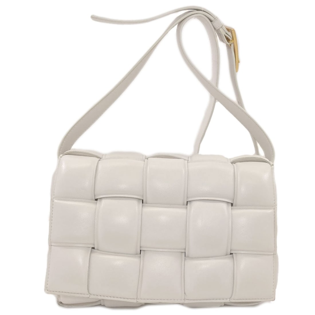 Calf Padded Bag Shoulder Cassette Veneta: Calf Padded Bag Shoulder Cassette Veneta White calf padded bag with shoulder strap, a stylish and comfortable shoulder bag from BOTTEGA VENETA. The exterior features a sleek white finish, while the