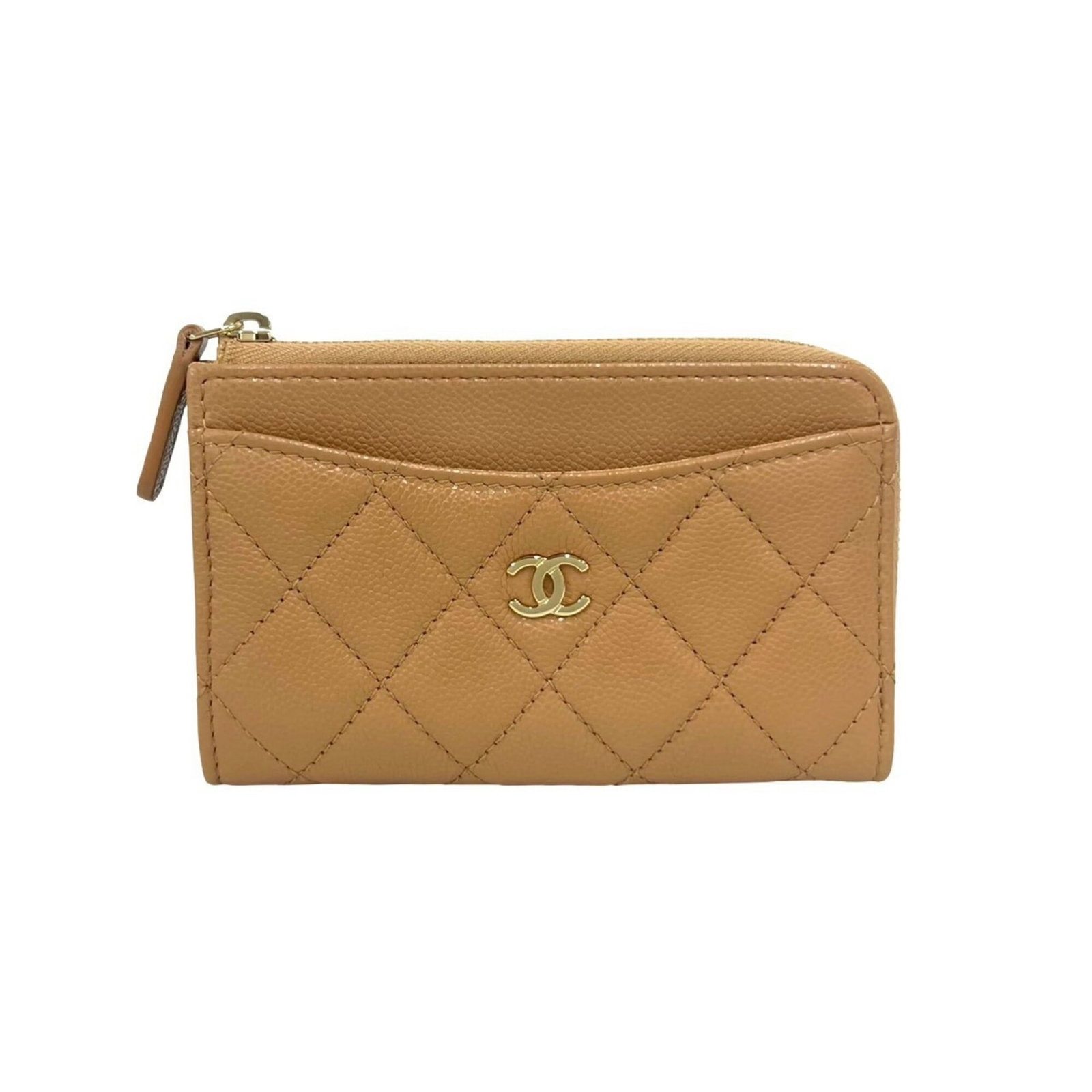 Coin Case Grained Calfskin by Chanel: Coin Case Grained Calfskin by Chanel Grained Calfskin Coin Case by Chanel - A Timeless Design. This beautifully crafted coin case features a classic design and is made from high-quality grained