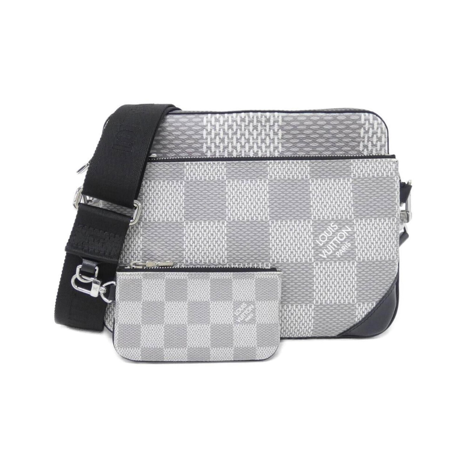 Canvas Coated Louis Vuitton Bag Shoulder: Canvas Coated Louis Vuitton Bag Shoulder Gray coated canvas shoulder bag from Louis Vuitton, measuring 18cm x 25cm x 5cm. This bag features a classic design with a durable coated canvas material,