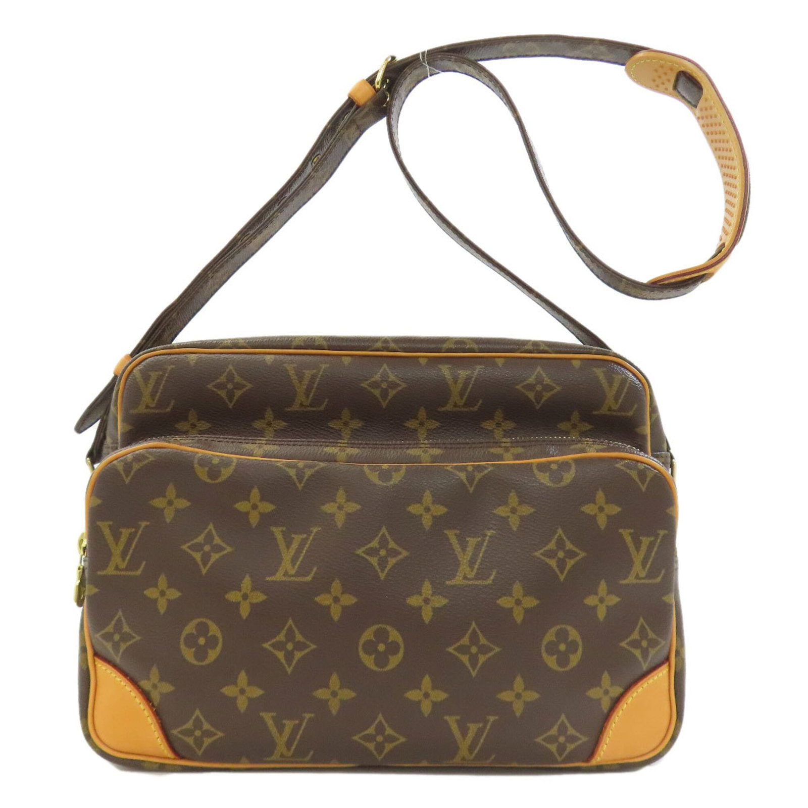 Shoulder Bag Monogram Louis Vuitton: Shoulder Bag Monogram Louis Vuitton Monogrammed with iconic Louis Vuitton design, this shoulder bag boasts a timeless classic style. Made from high-quality monogram material, its 20cm x 28cm x 11.5cm