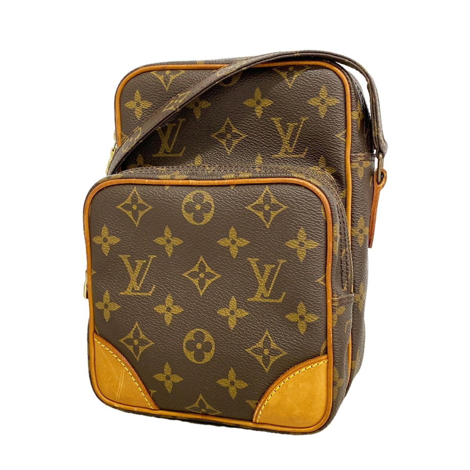 Shoulder Bag by Louis Vuitton: Shoulder Bag by Louis Vuitton Brown Louis Vuitton shoulder bag with dimensions 21cm x 15cm x 9cm. This stylish bag features a classic design with a signature LV monogram pattern. Made from