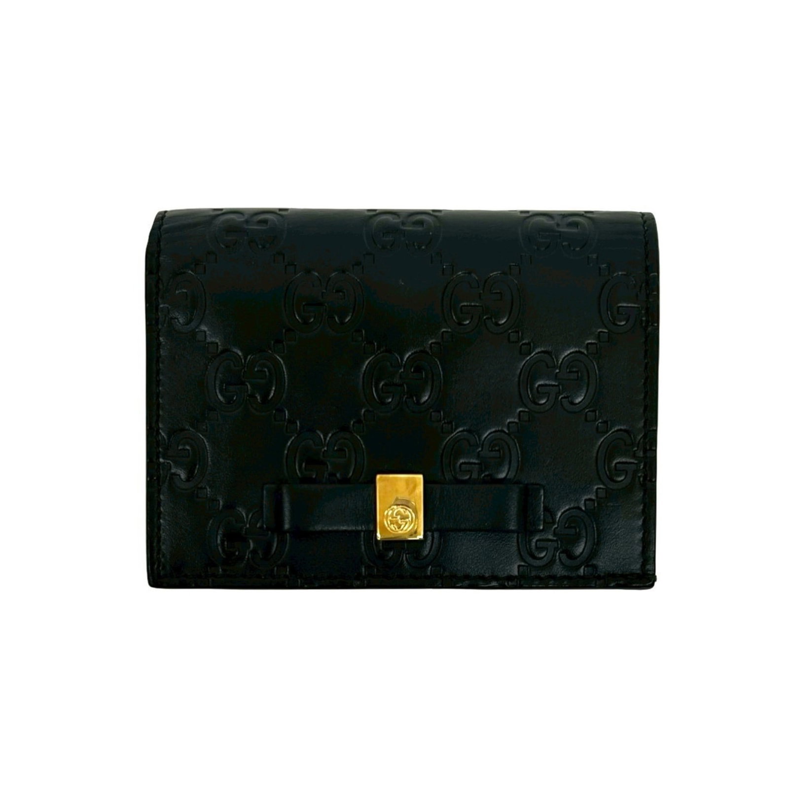 Case Card Leather Gucci: Case Card Leather Gucci Case Card Leather Gucci is a sleek black leather card case made from high-quality leather, measuring 10.5cm x 8cm x 3cm. Its classic design makes it a versatile accessory for e