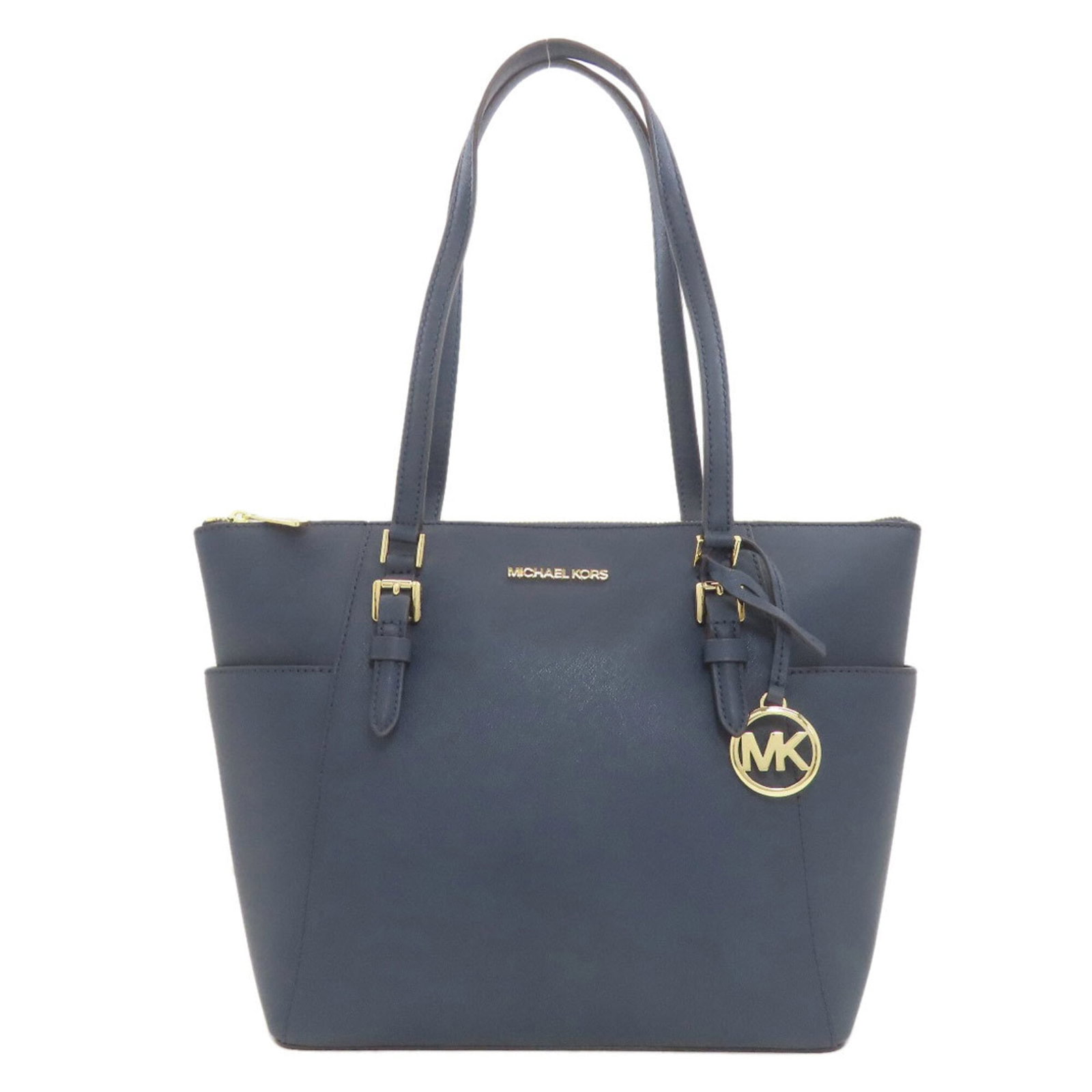 PVC Tote Bag Kors Michael: PVC Tote Bag Kors Michael PVC Tote Bag Kors Michael is made of PVC material, with a navy color and dimensions of 25.5cm x 27.5cm x 37.5cm. This tote bag bears a signature, and its size makes it a