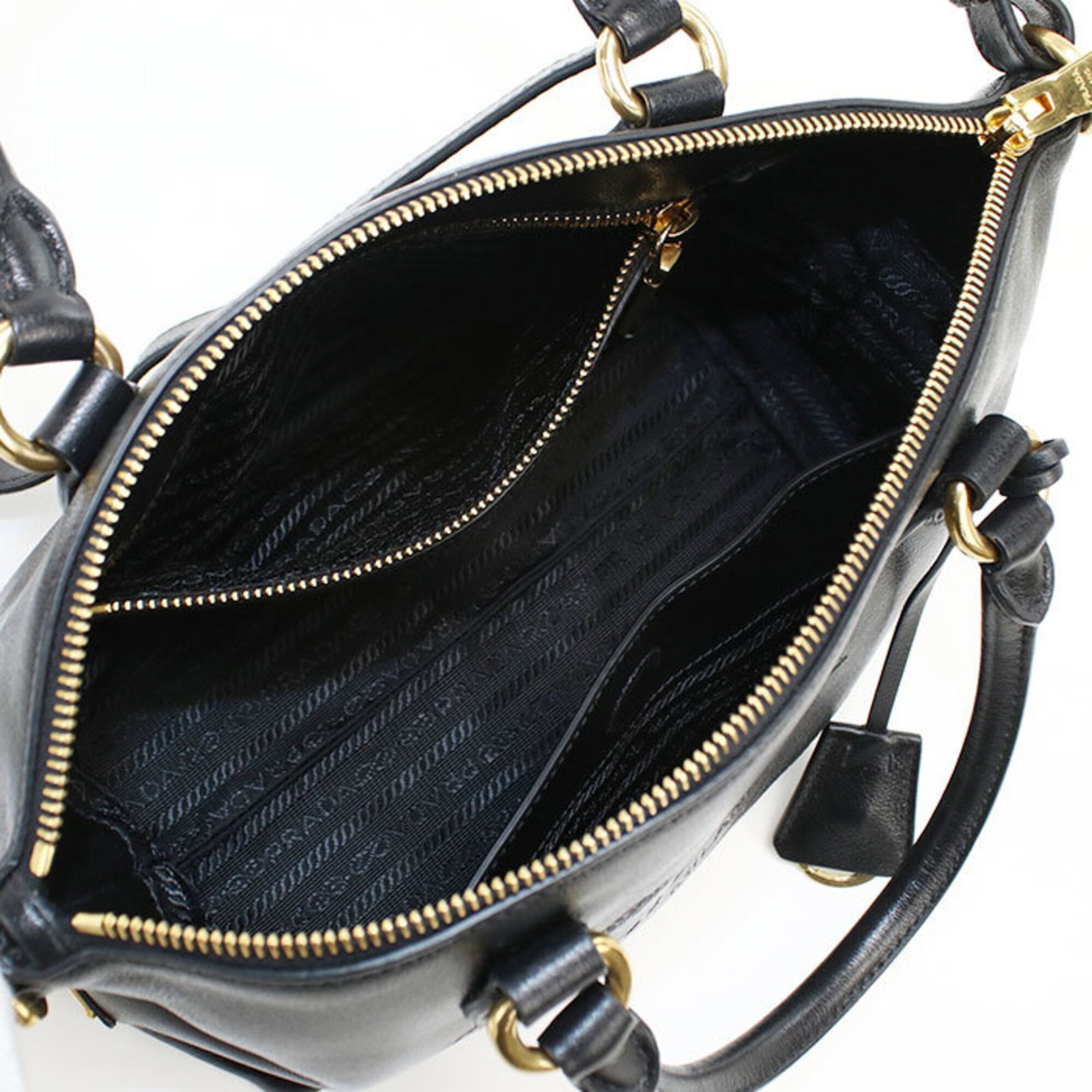Handbag Leather Prada - 3
