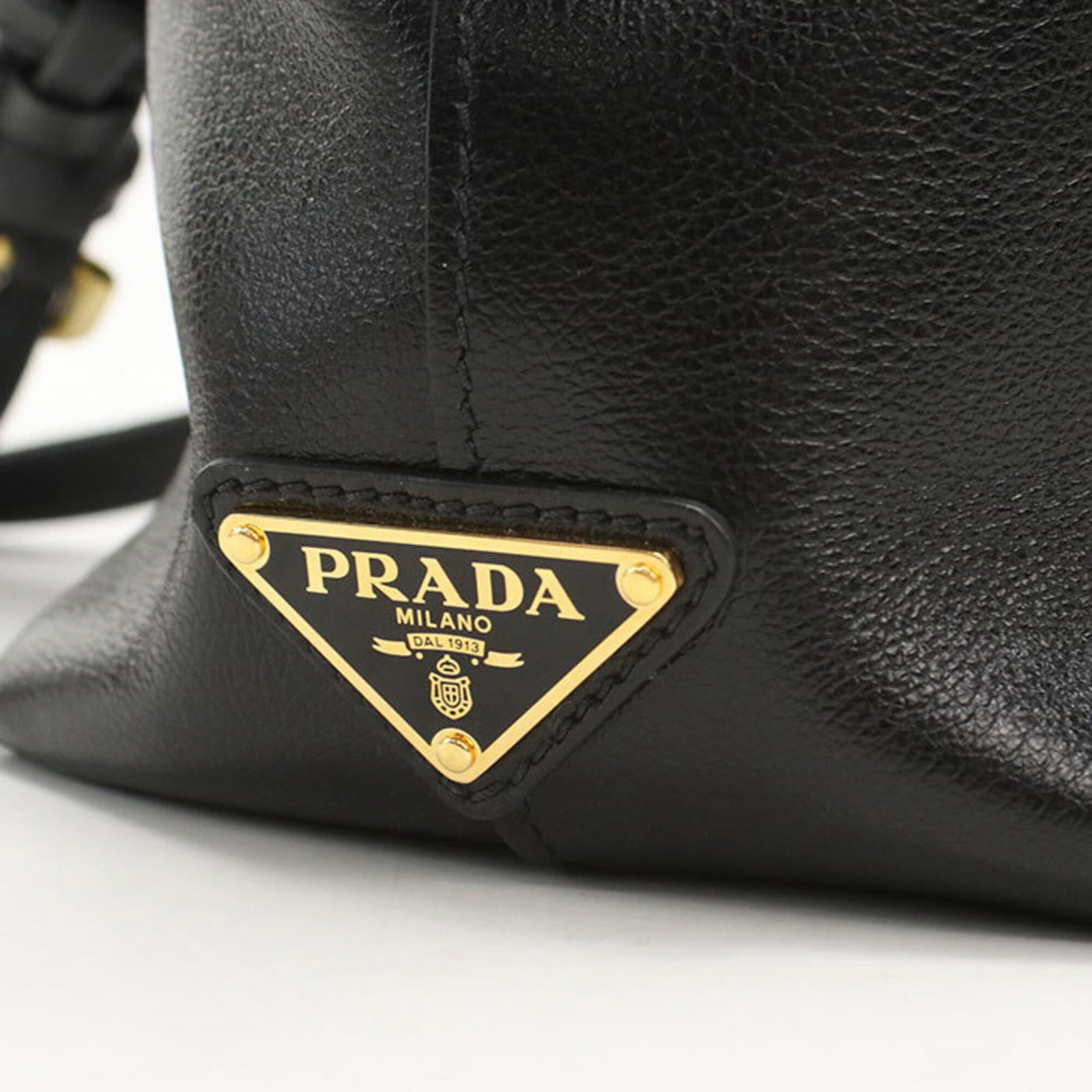 Handbag Leather Prada - 4