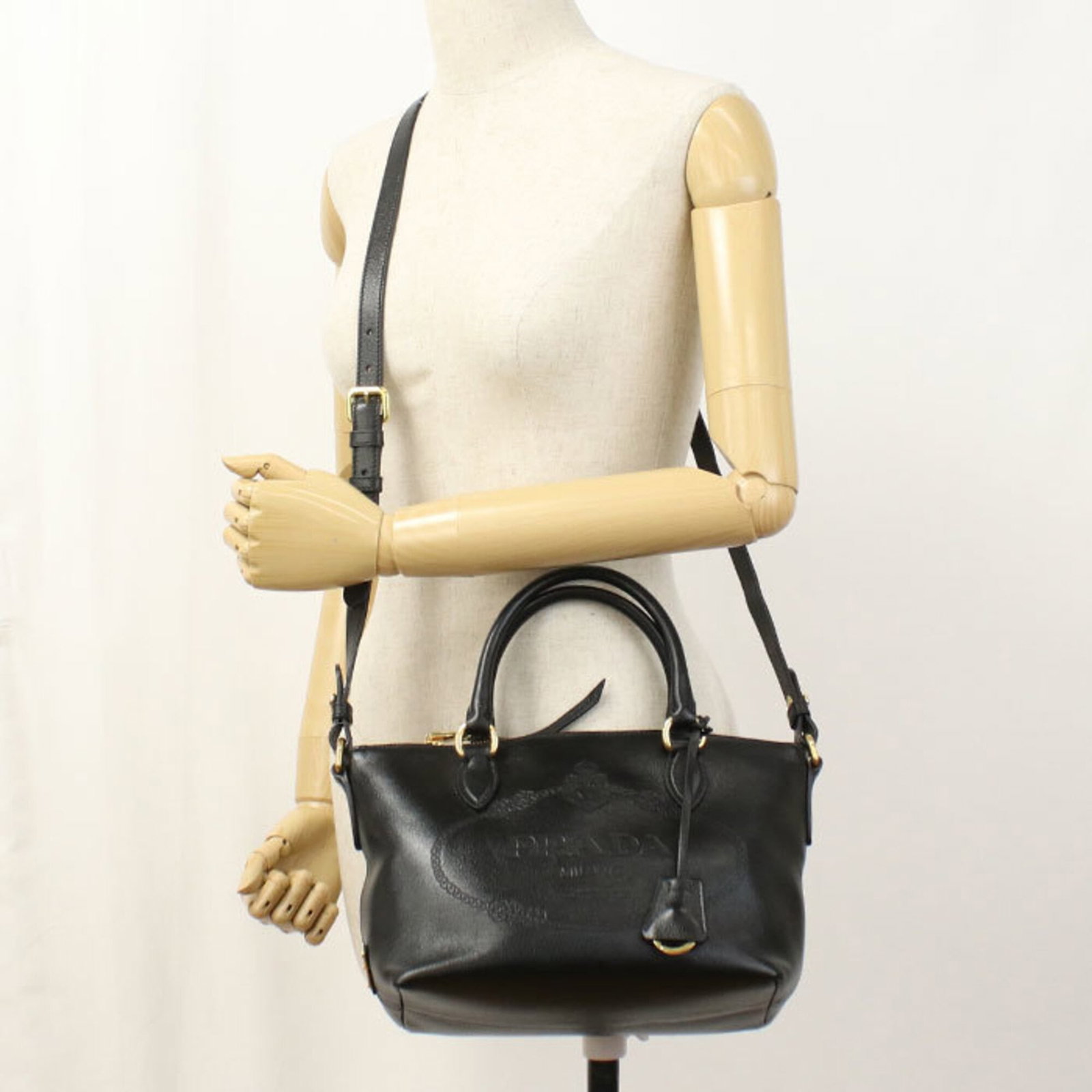 Handbag Leather Prada - 8