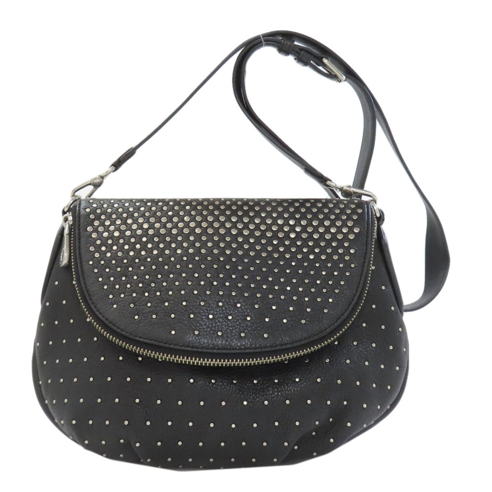 Marc Jacobs Shoulder Bag Leather: Marc Jacobs Shoulder Bag Leather Marc Jacobs Shoulder Bag Leather is a sleek and sophisticated black leather shoulder bag. Measuring 23cm x 32cm x 7cm, it features adjustable straps with a length of