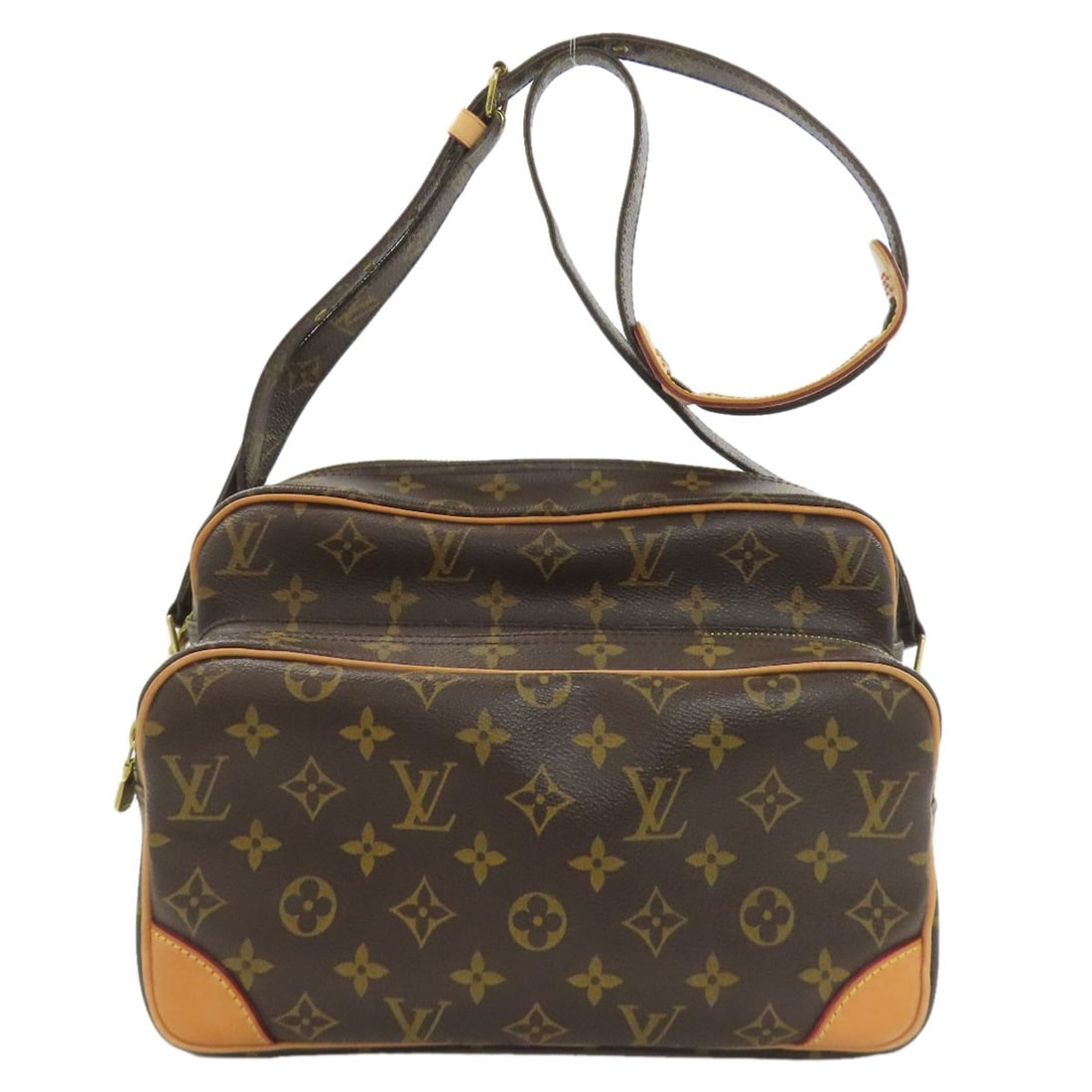 Nile Shoulder Bag Monogram Canvas Louis Vuitton: Nile Shoulder Bag Monogram Canvas Louis Vuitton Item Specifics: Brand: LOUIS VUITTON Style: Shoulder Bag Color: Brown Type: Shoulder Bag Exterior Color: Brown Exterior Material: Monogram canvas