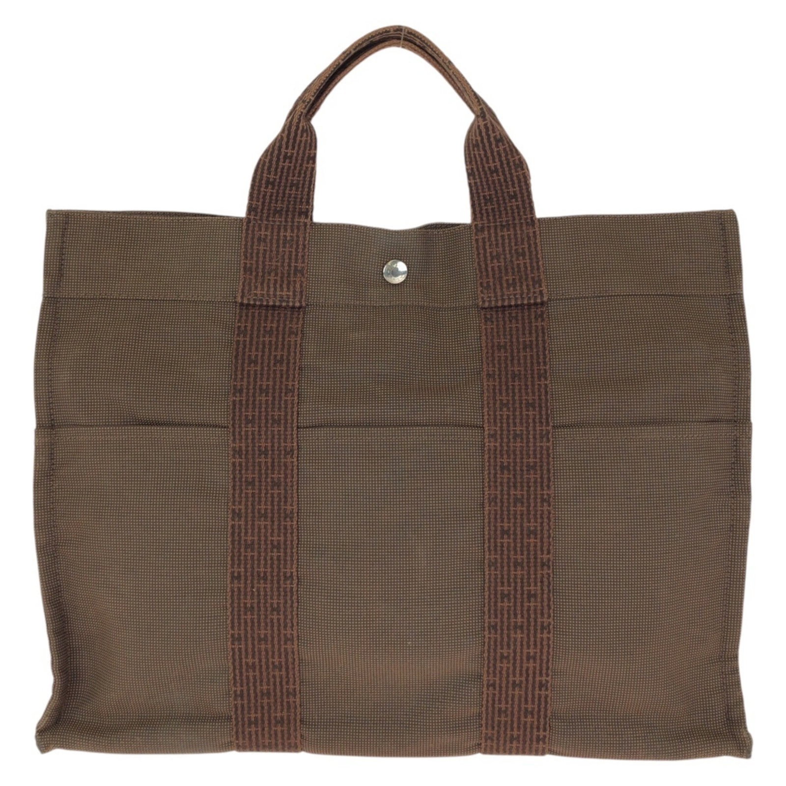 Polyamide Polyester Bag Tote Handbag Hermes: Polyamide Polyester Bag Tote Handbag Hermes Polyamide Polyester Bag Tote Handbag Hermes is made from a combination of Polyamide and Polyester materials, giving it a durable and long-lasting
