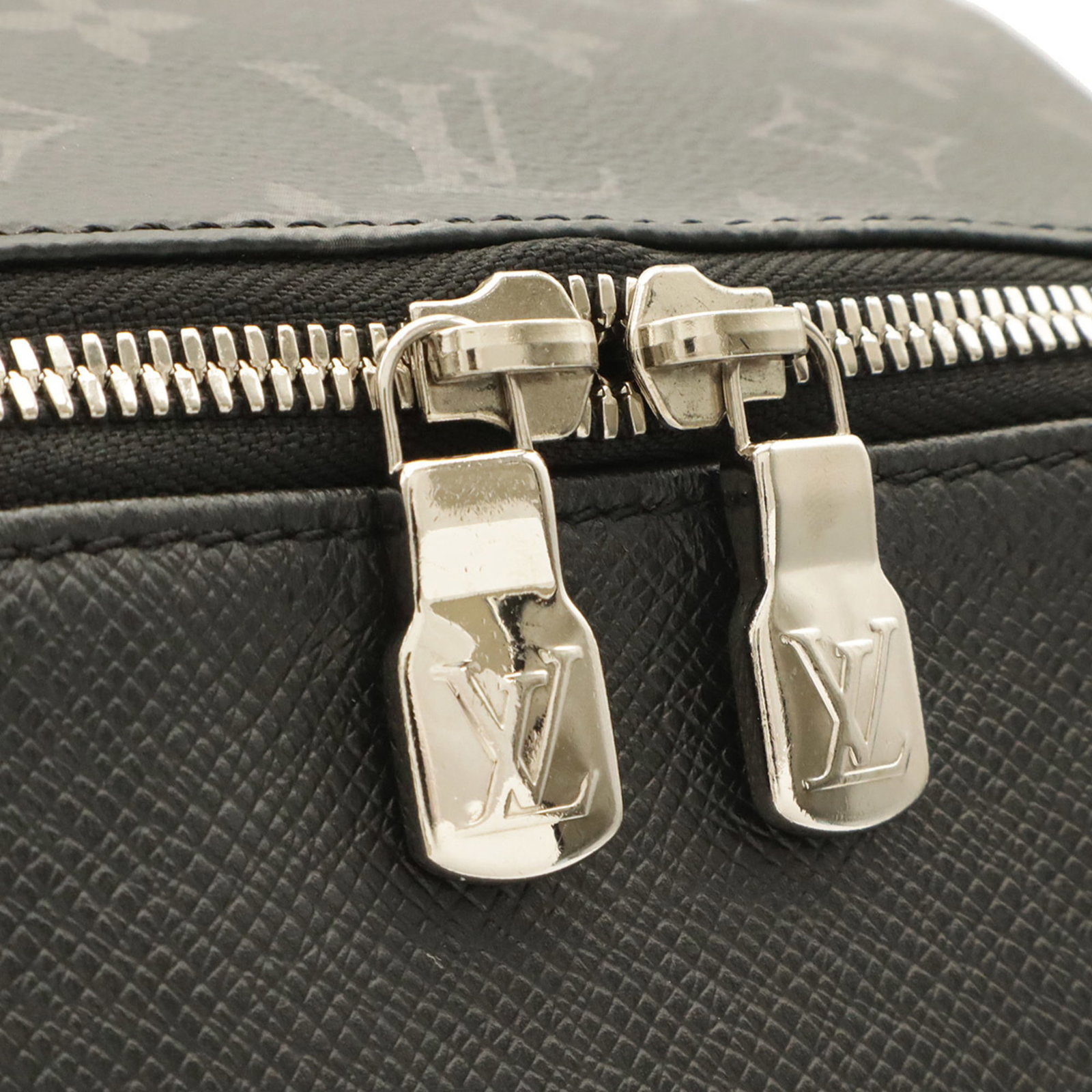 Canvas Taiga Leather Backpack Monogram Eclipse Louis Vuitton - 7