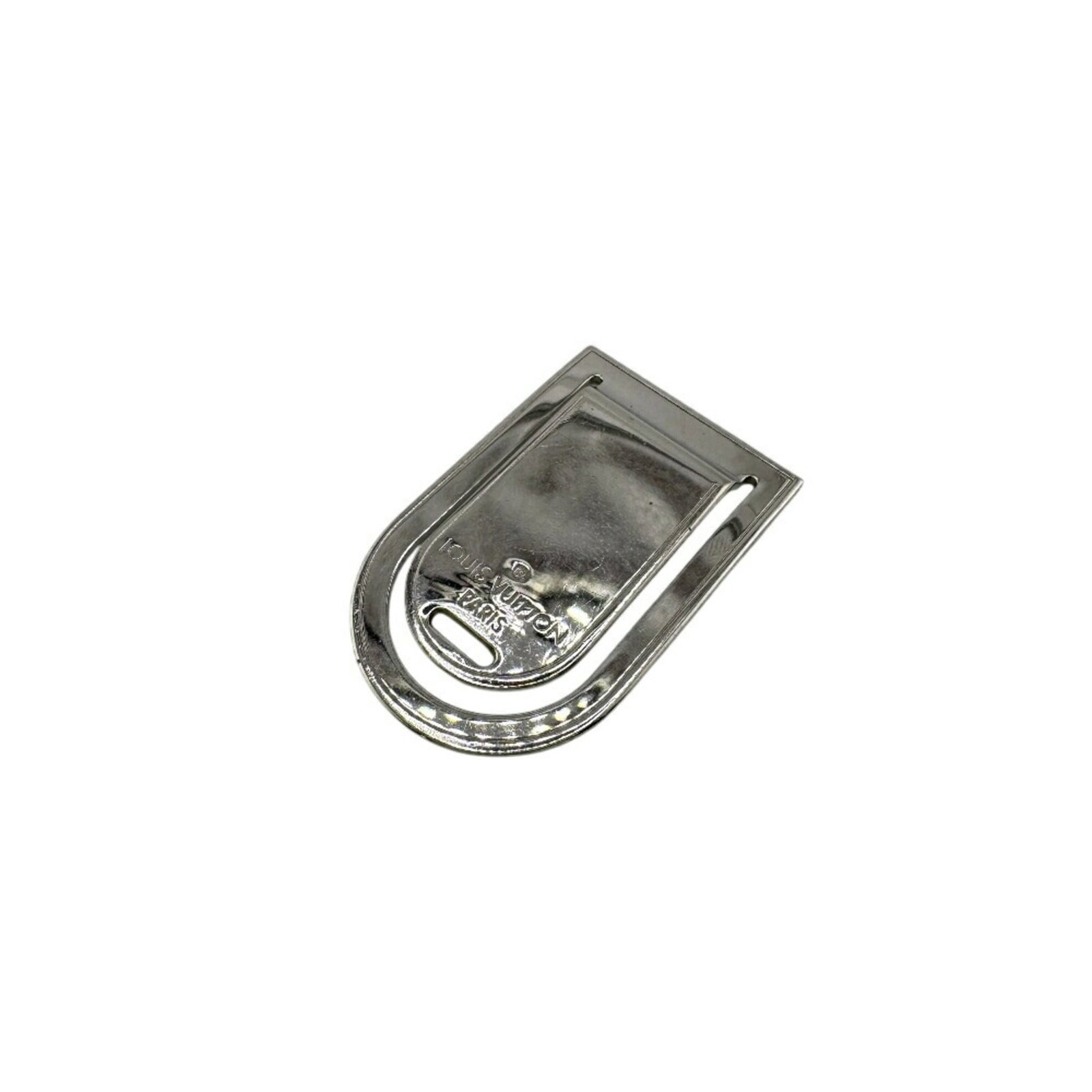 Money Clip Metal By Louis Vuitton: Money Clip Metal By Louis Vuitton Silver Louis Vuitton money clip with a sleek metal design, measuring 5cm x 2.5cm. This compact accessory features a classic style that adds a touch of sophistication 