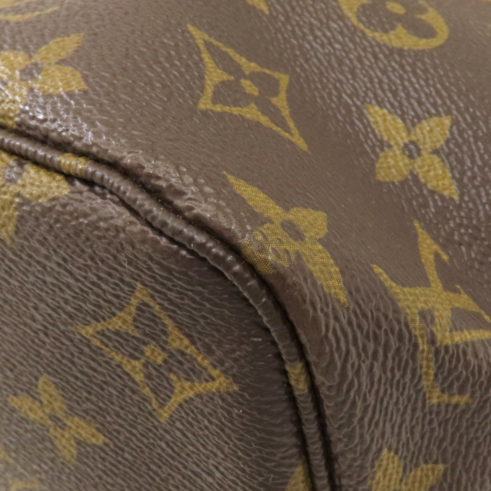 Louis Vuitton Monogram Tote - 17