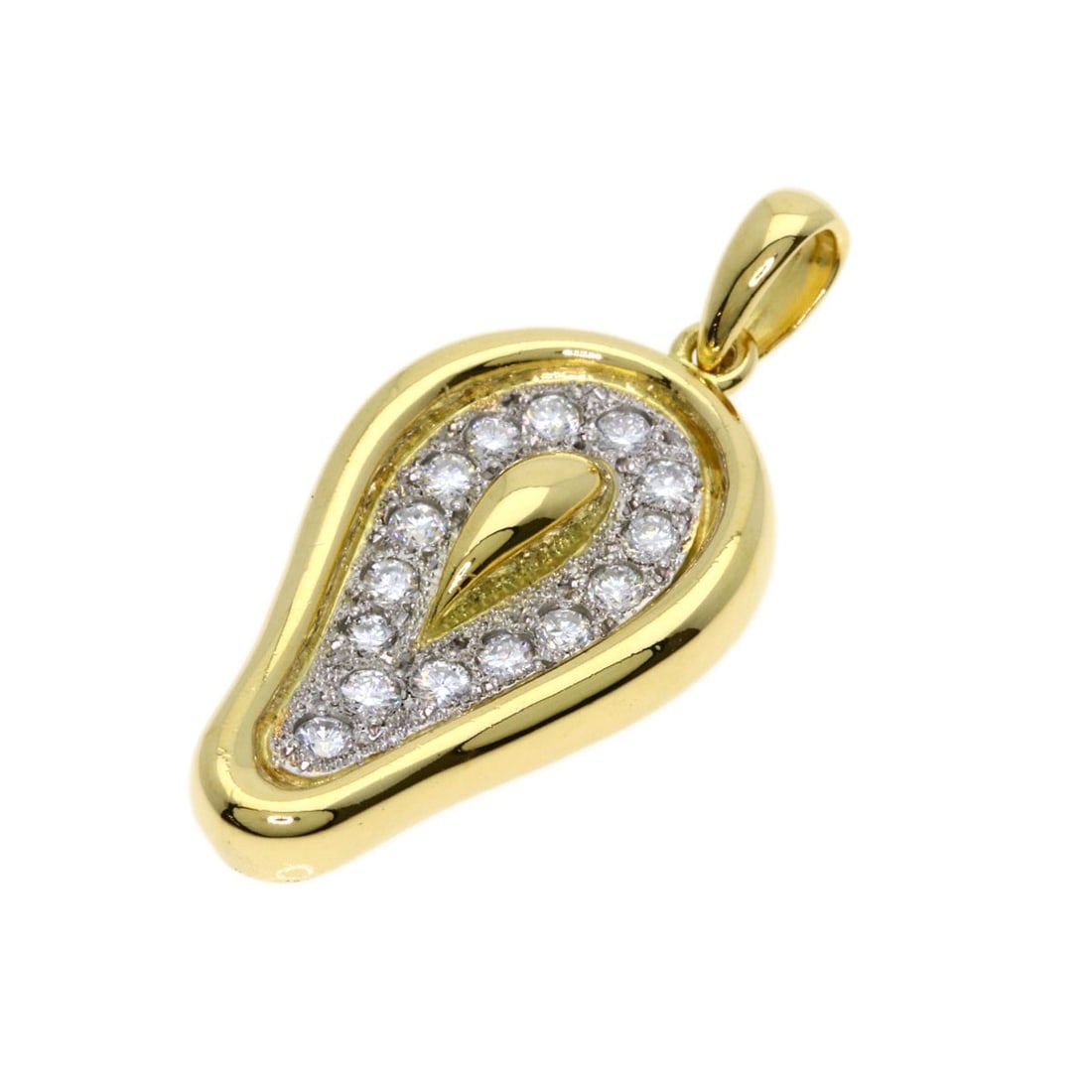 Diamond Pendant Yellow Gold Mikimoto Top K18 Pt900: Diamond Pendant Yellow Gold Mikimoto Top K18 Pt900 K18 Pt900 gold provides exceptional durability and strength to this Mikimoto diamond pendant. The top stone is set in a beautiful yellow gold setting