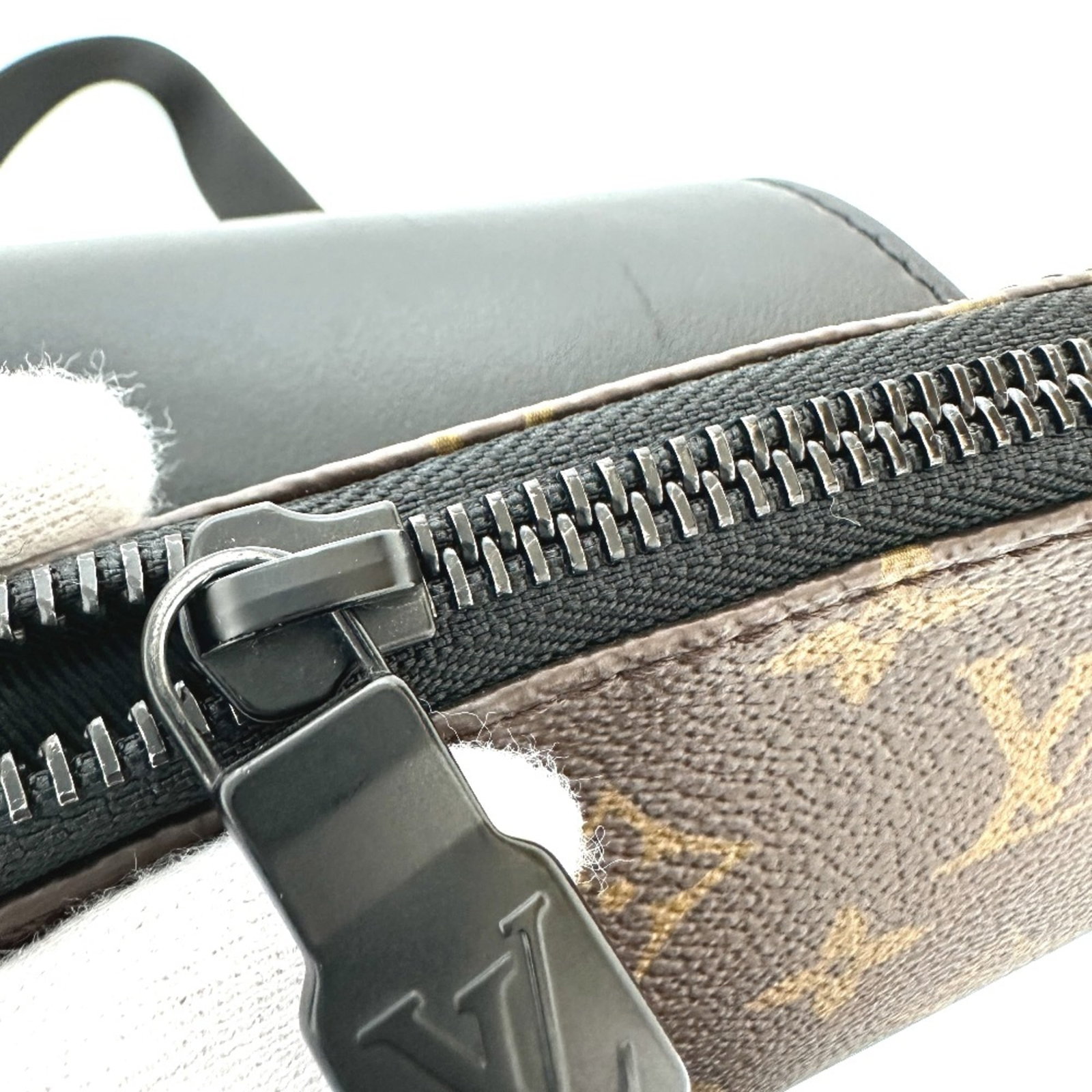 Louis Vuitton - 9