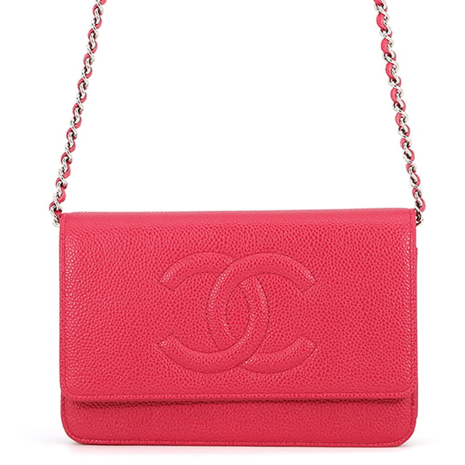 Chanel Chain/ Shoulder Wallet Grained Calfskin: Chanel Chain/ Shoulder Wallet Grained Calfskin Chain/Shoulder wallet in Grained Calfskin, a classic Chanel design with a bold red color. Measuring 12cm x 19cm x 4cm, this stylish wallet features a 1.3