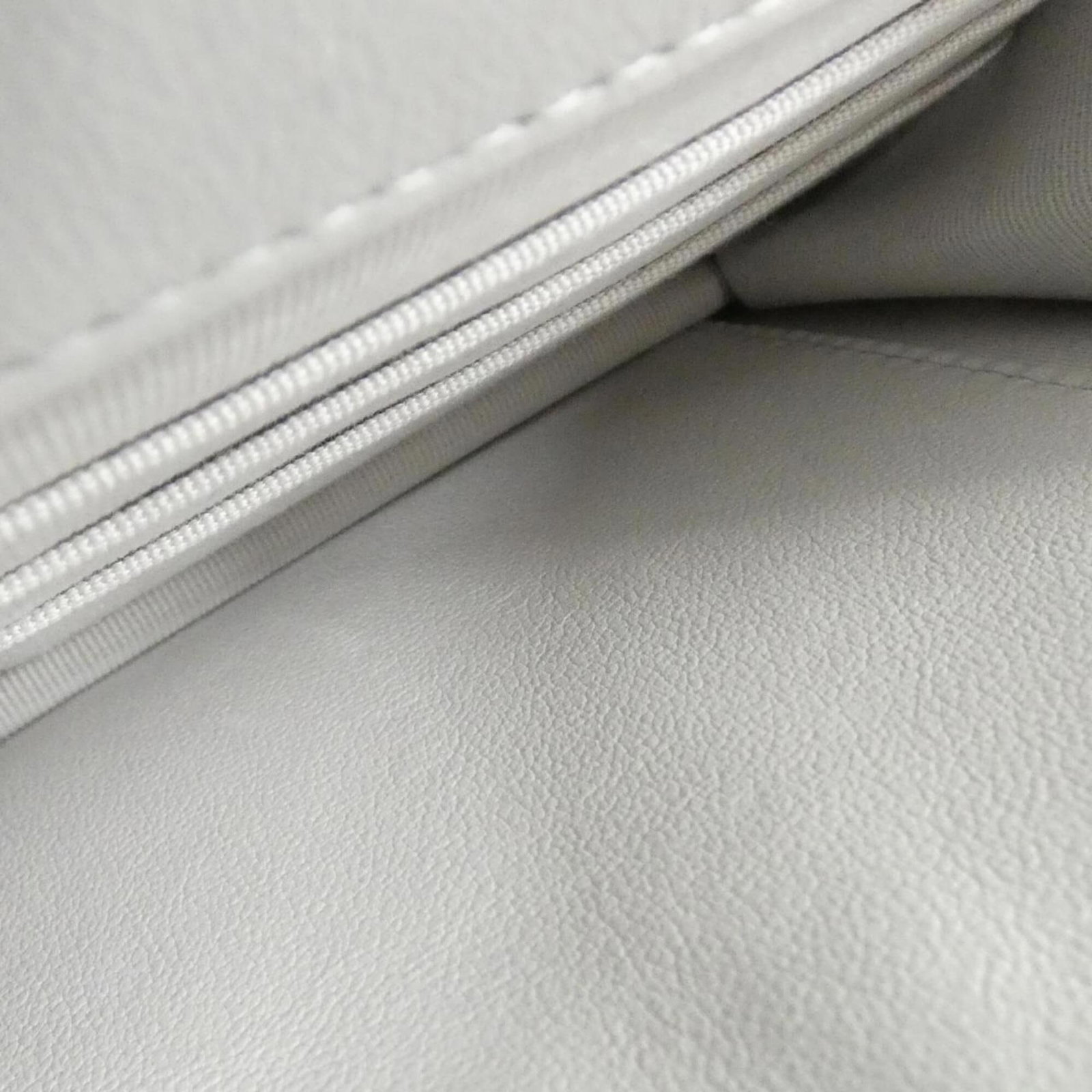 Chain shoulder leather wallet - 9