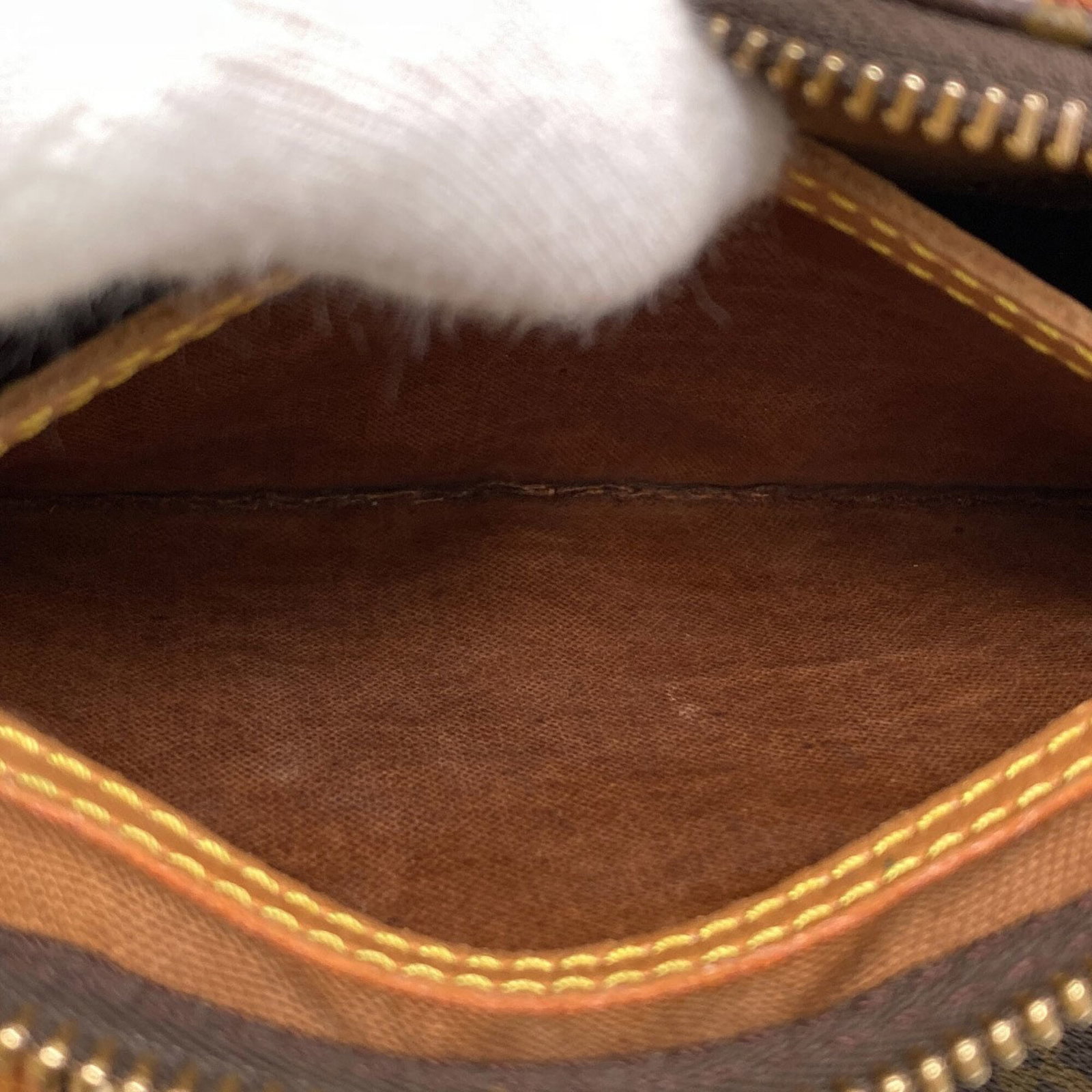 Louis Vuitton Monogram Handbag - 11
