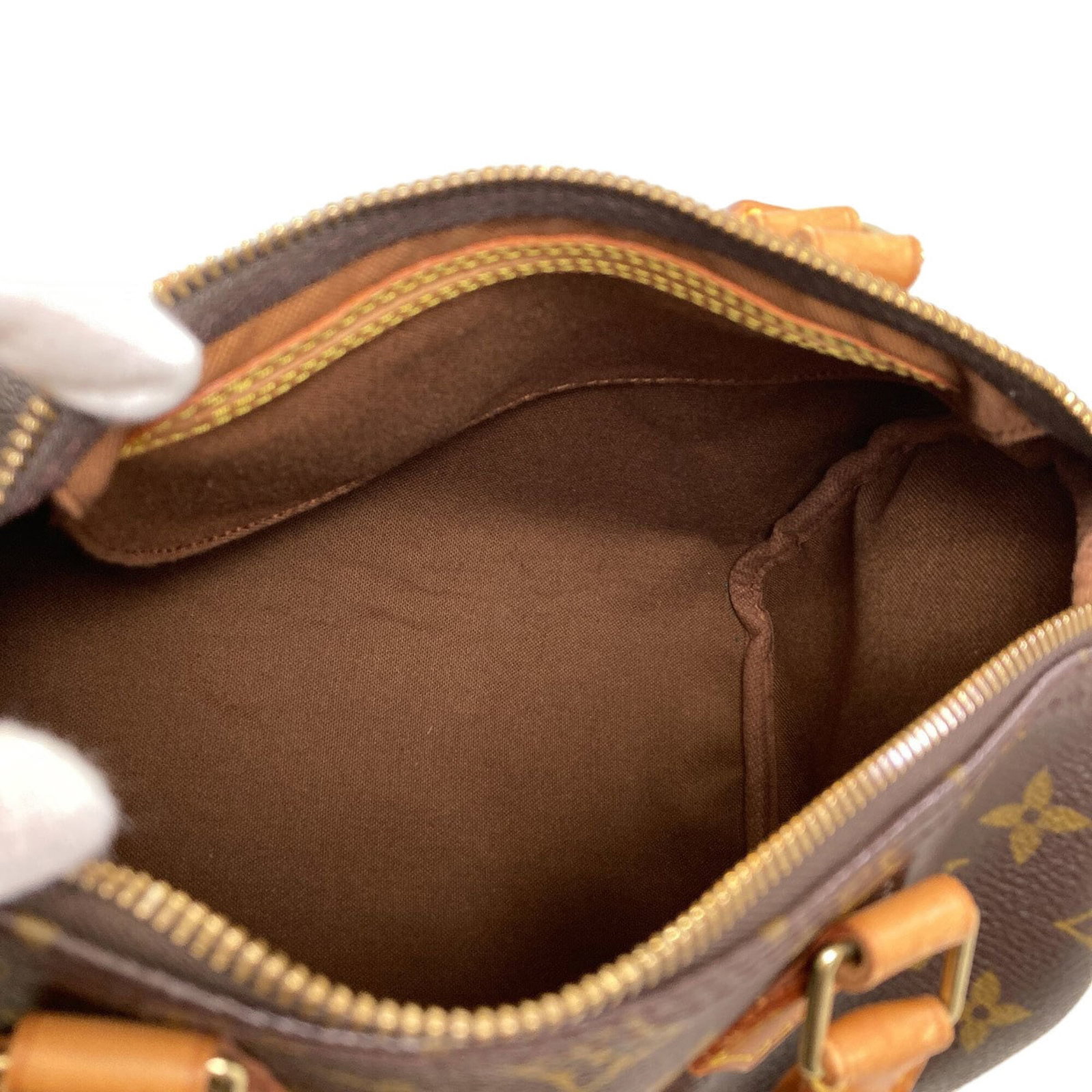 Louis Vuitton Monogram Handbag - 5