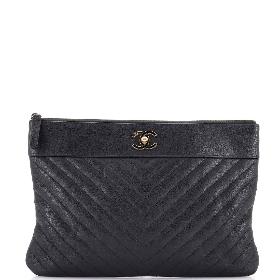 Chanel Mademoiselle Case Clutch Chevron Medium Sheepskin Vintage: Chanel Mademoiselle Case Clutch Chevron Medium Sheepskin Vintage Black leather Mademoiselle case clutch with a medium size, adorned with a chevron pattern and a sheepskin interior, stands out with