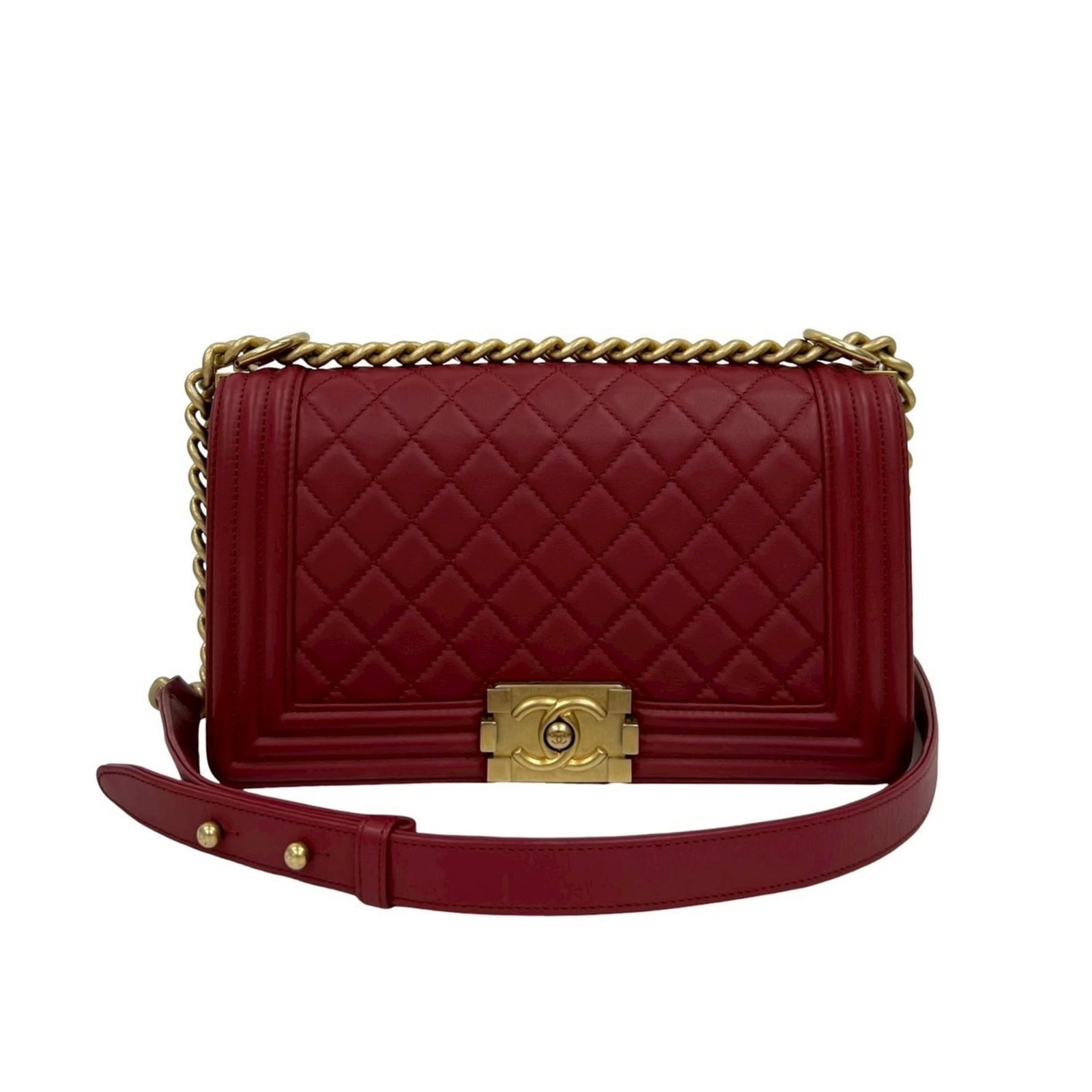 Shoulder Bag Leather Chanel: Shoulder Bag Leather Chanel This luxurious shoulder bag is crafted from high-quality lambskin leather, featuring a bold red color that adds a touch of sophistication to any outfit. Measuring 15cm x