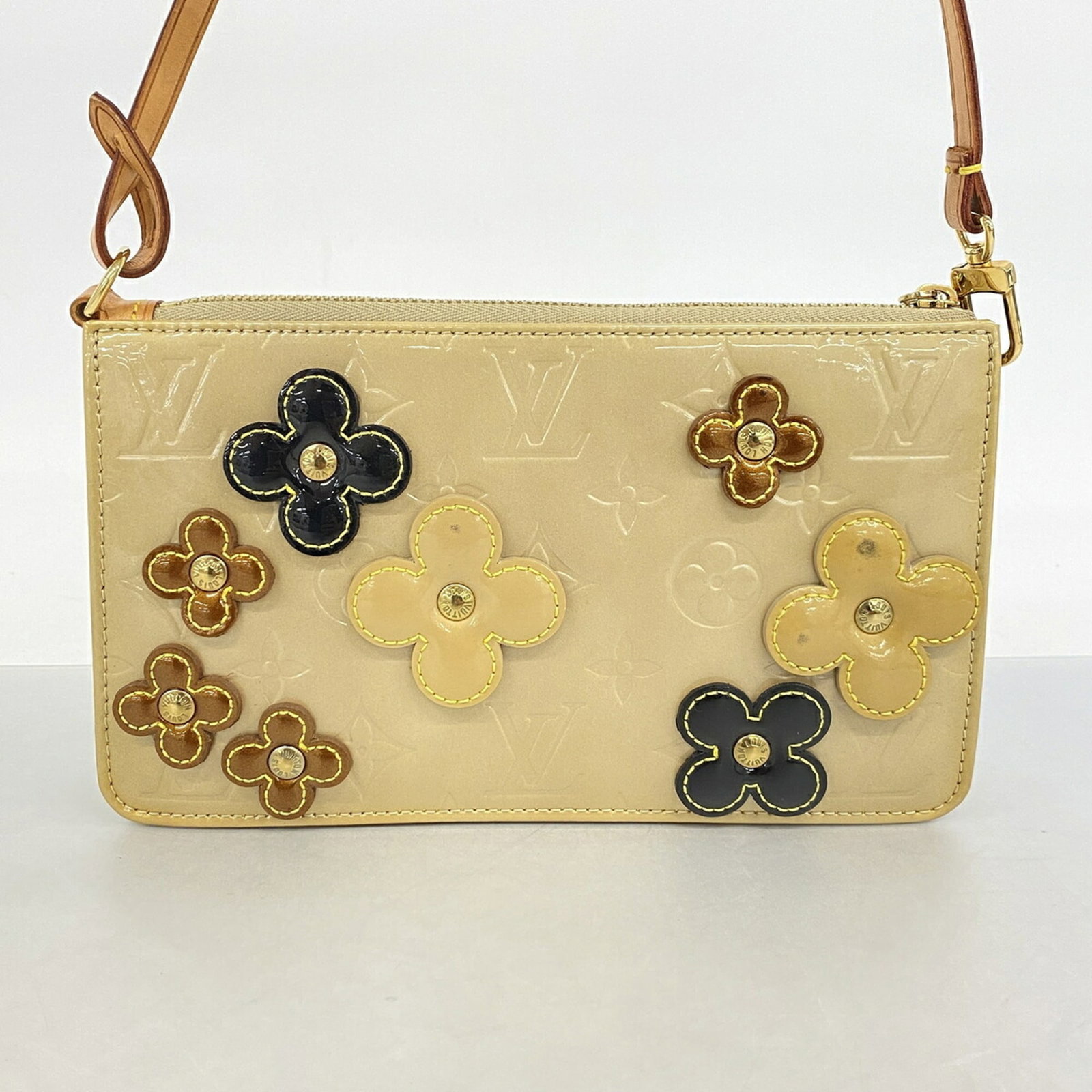 Louis Vuitton Pouch - 11