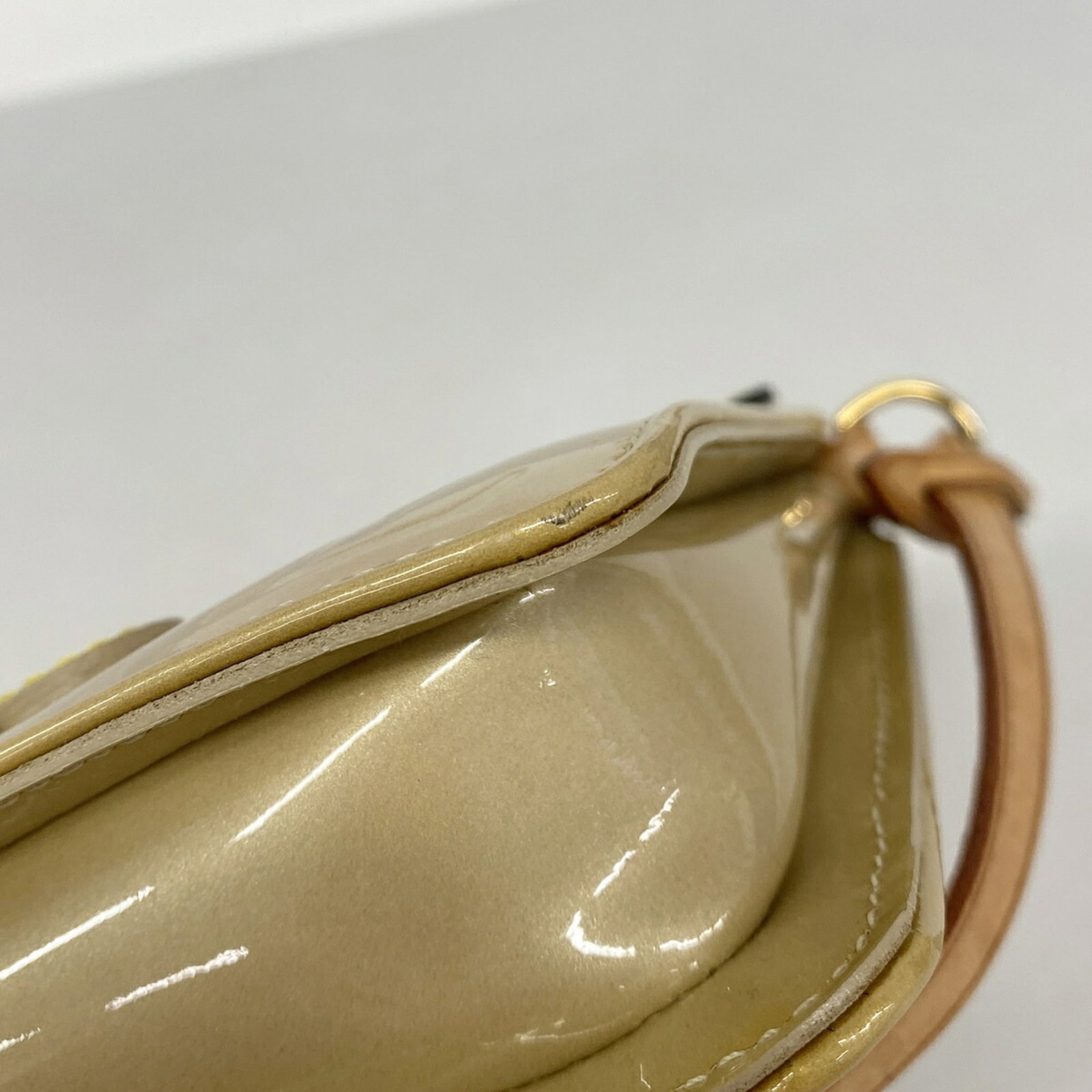 Louis Vuitton Pouch - 7