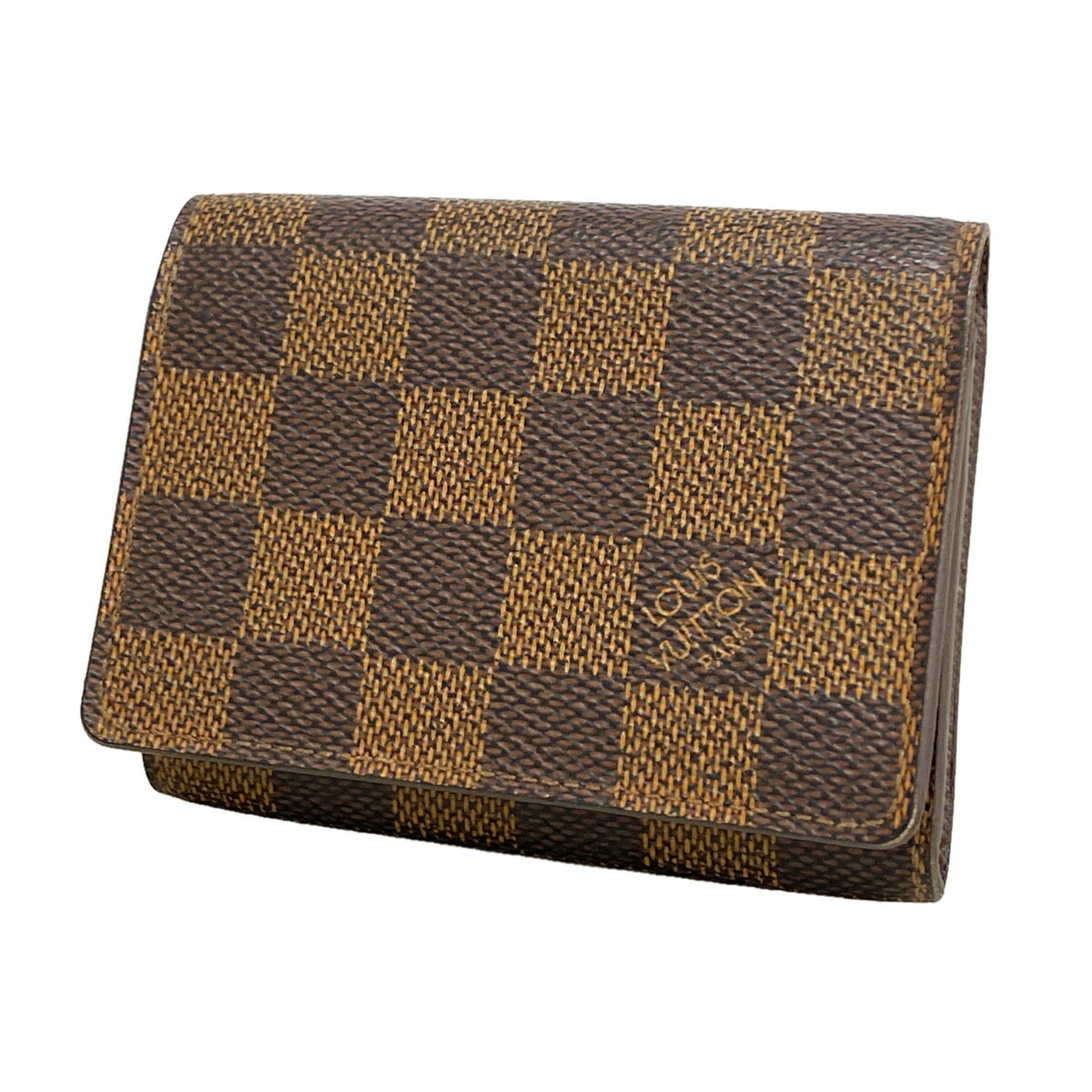 Case Louis Vuitton Card: Case Louis Vuitton Card The Ebene case from Louis Vuitton is a sleek and compact card case, measuring 8cm x 10cm x 1.5cm. Its signature monogram pattern adds a touch of luxury to any accessory or wall
