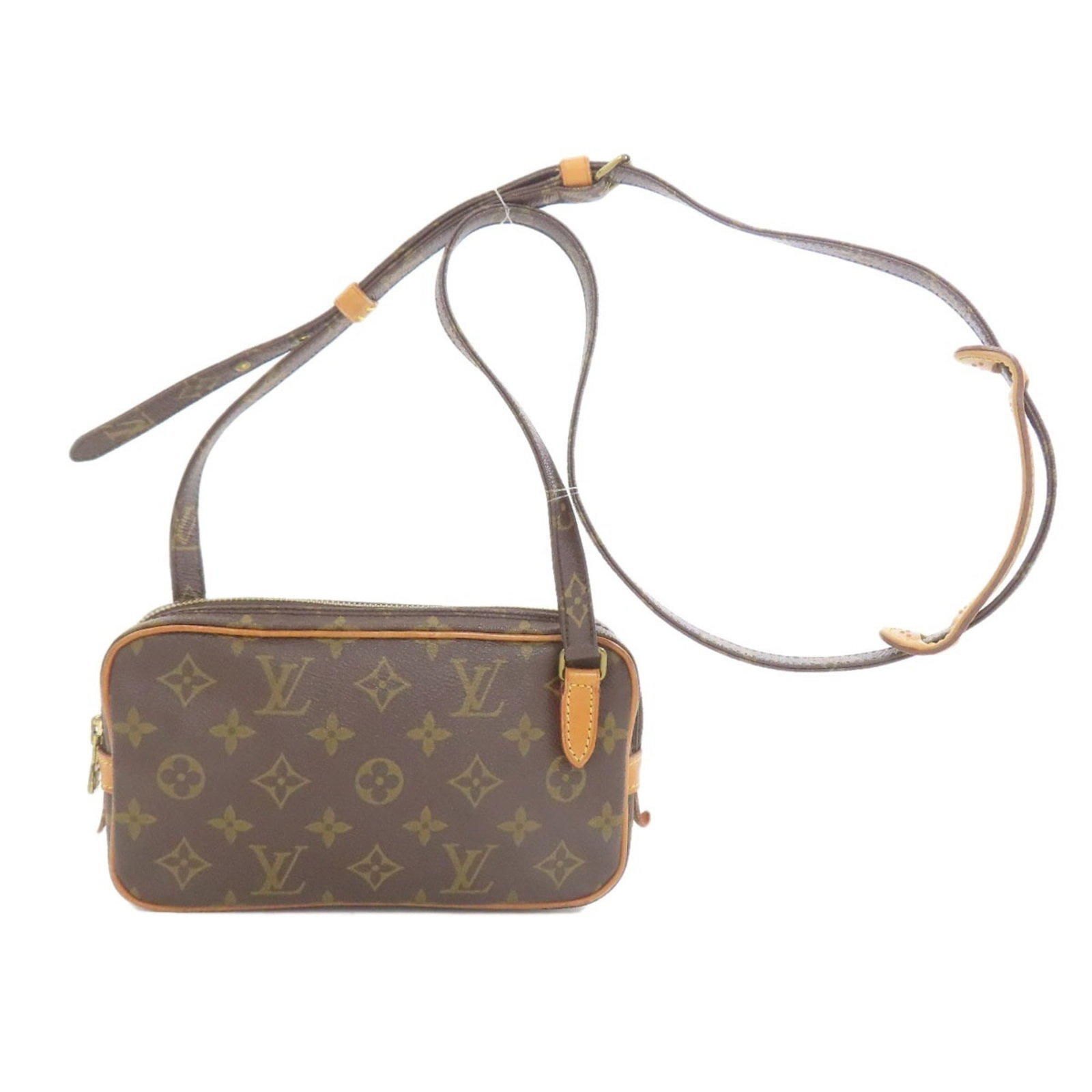 Shoulder Bag Monogram Pochette Louis Vuitton: Shoulder Bag Monogram Pochette Louis Vuitton Monogrammed with iconic Louis Vuitton style, this pochette shoulder bag boasts a timeless design. Made from high-quality materials, its 12cm x 21cm x 4cm