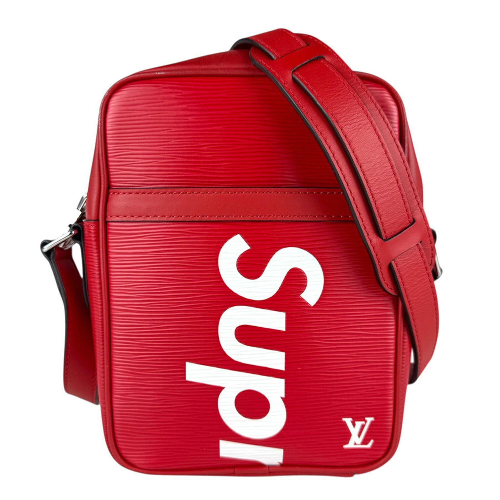 Leather Epi Bag Vuitton Louis: Leather Epi Bag Vuitton Louis Red Epi leather, a signature Louis Vuitton material, adorns this iconic shoulder bag. Made in Italy, the M53417 model boasts a classic design with clean lines and a timel