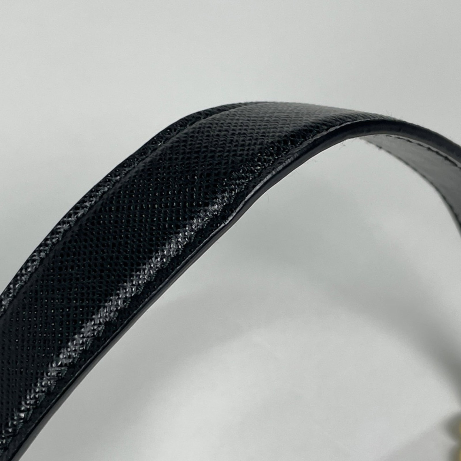 Shoulder Bag Leather Prada - 4
