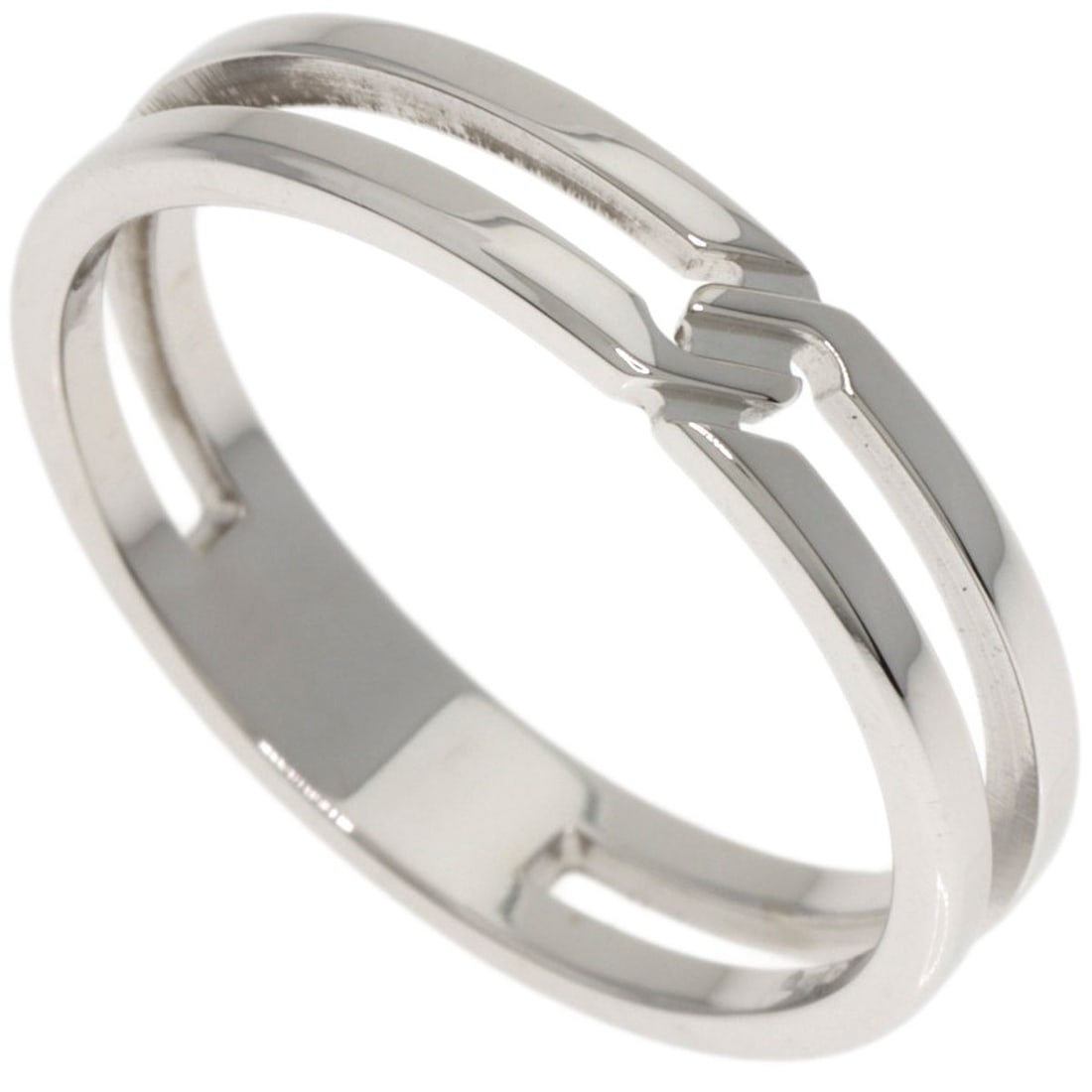 Gucci White Gold Infinity K18 Ring #15: Gucci White Gold Infinity K18 Ring #15 K18 White Gold Infinity Ring by Gucci features a sleek, silver metal design with a signature that bears a mark of authenticity. This 7.5 US ring size piece is