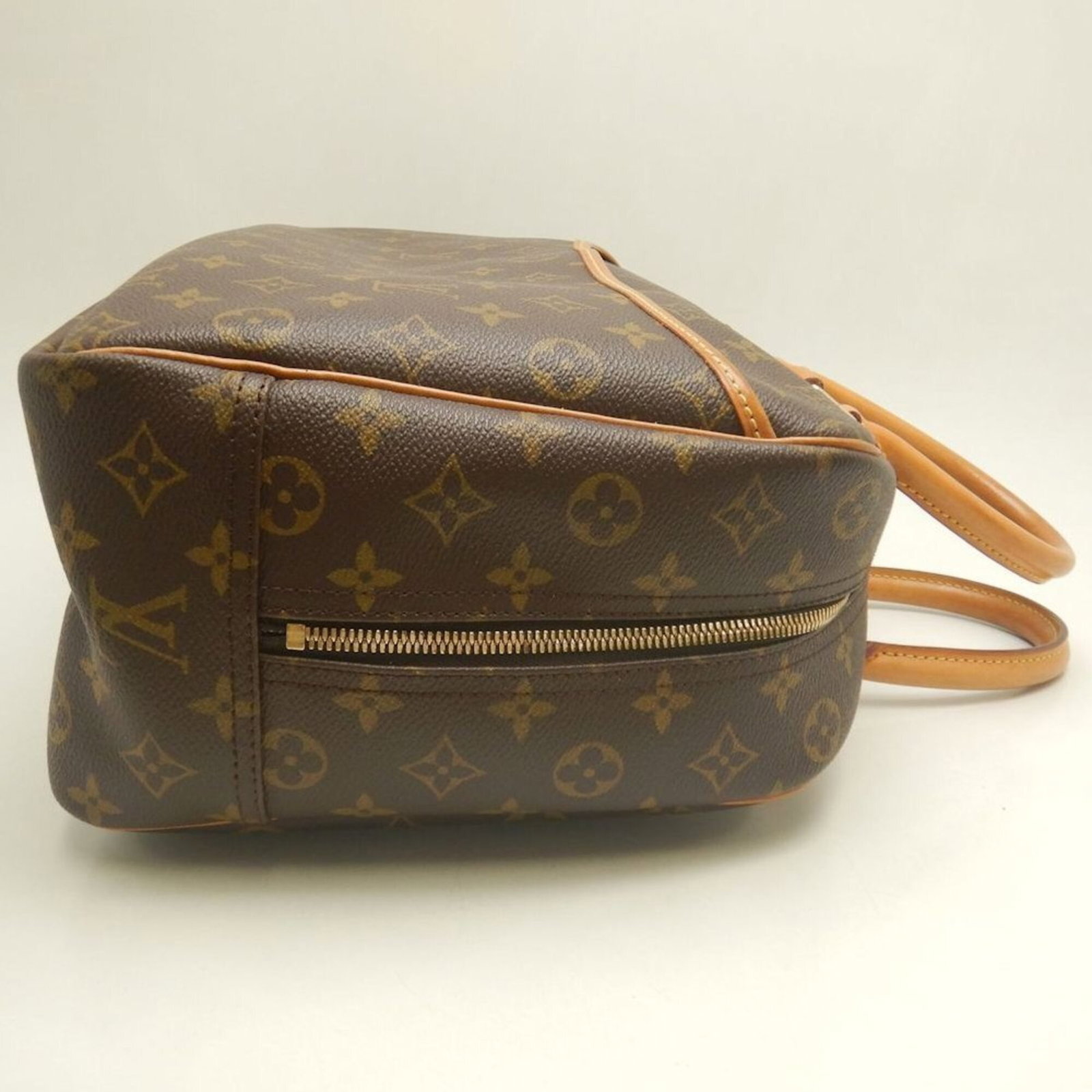 Louis Vuitton Monogram Handbag - 5