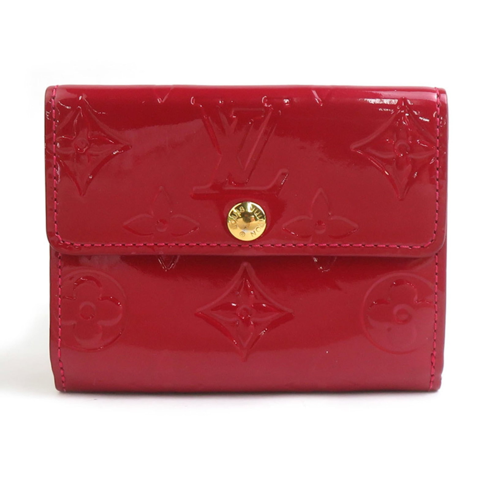 Patent Leather Card Case Louis Vuitton: Patent Leather Card Case Louis Vuitton Patent leather card case from Louis Vuitton, crafted in France, features a classic design in dark red. Made from high-quality patent leather, this card case meas