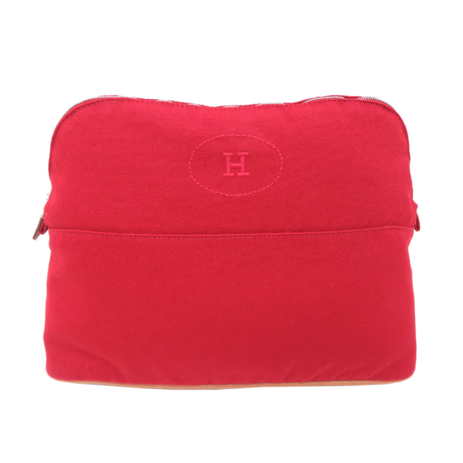 Pouch Canvas Hermes: Pouch Canvas Hermes Canvas pouch from iconic French brand Hermes, boasting a striking red color and classic design. Made from high-quality canvas, this stylish accessory measures 22cm x 29cm x